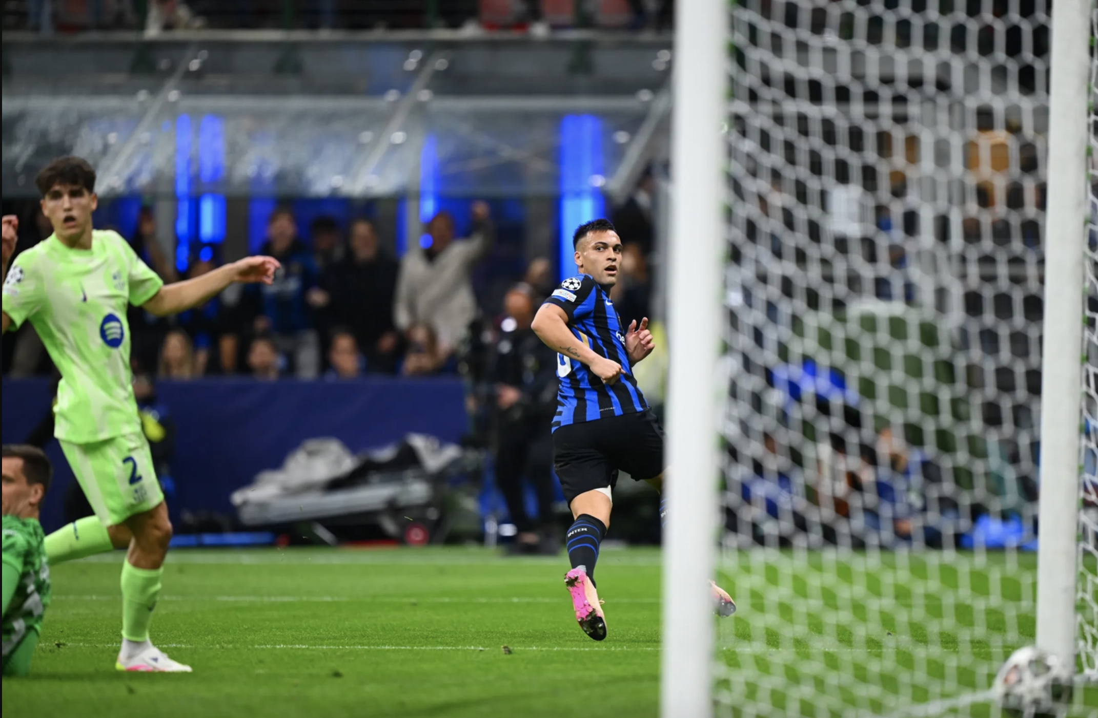 Barcelona thua trận cầu 7 bàn, Inter Milan vào chung kết Champions League- Ảnh 11.
