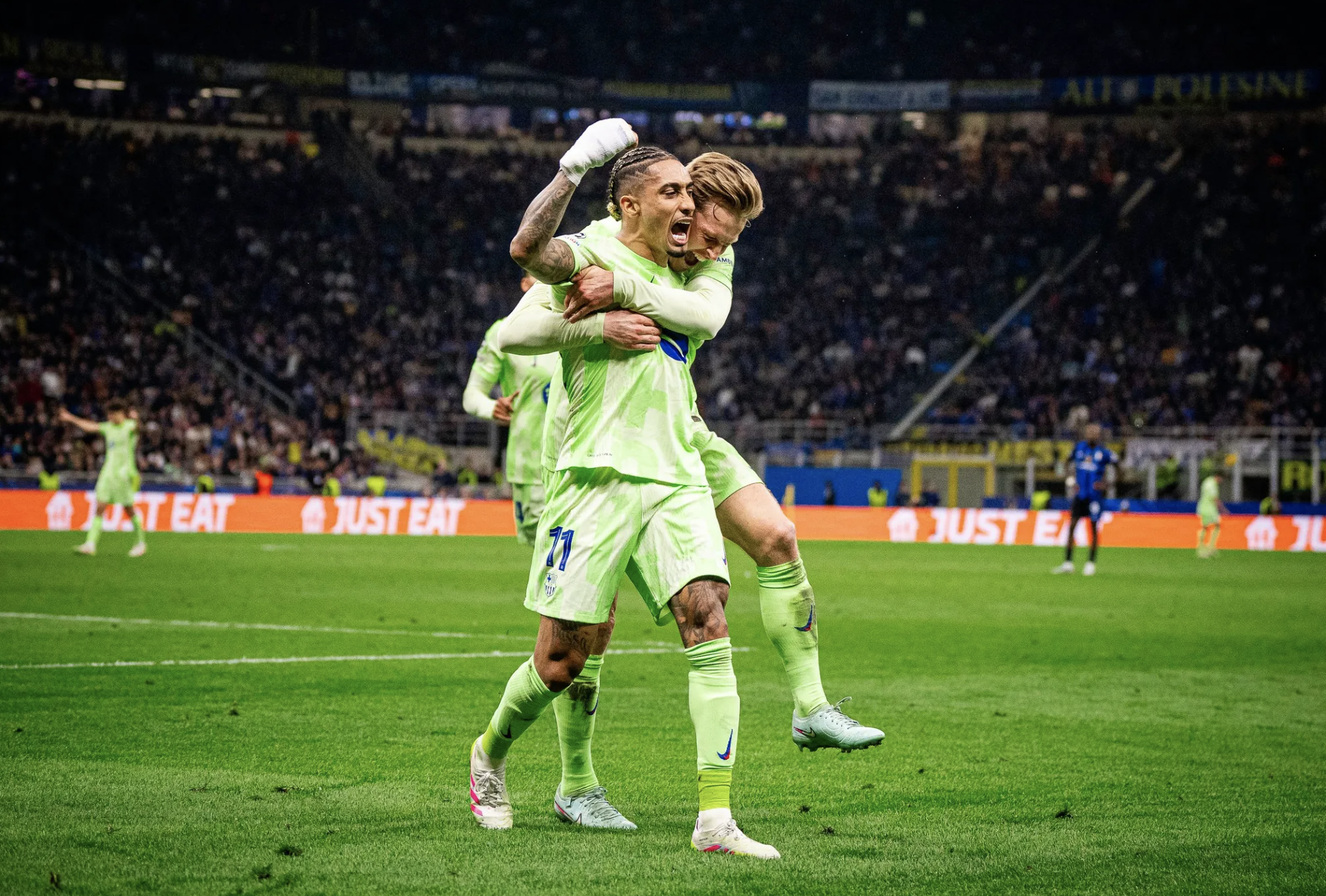 Barcelona thua trận cầu 7 bàn, Inter Milan vào chung kết Champions League- Ảnh 8.