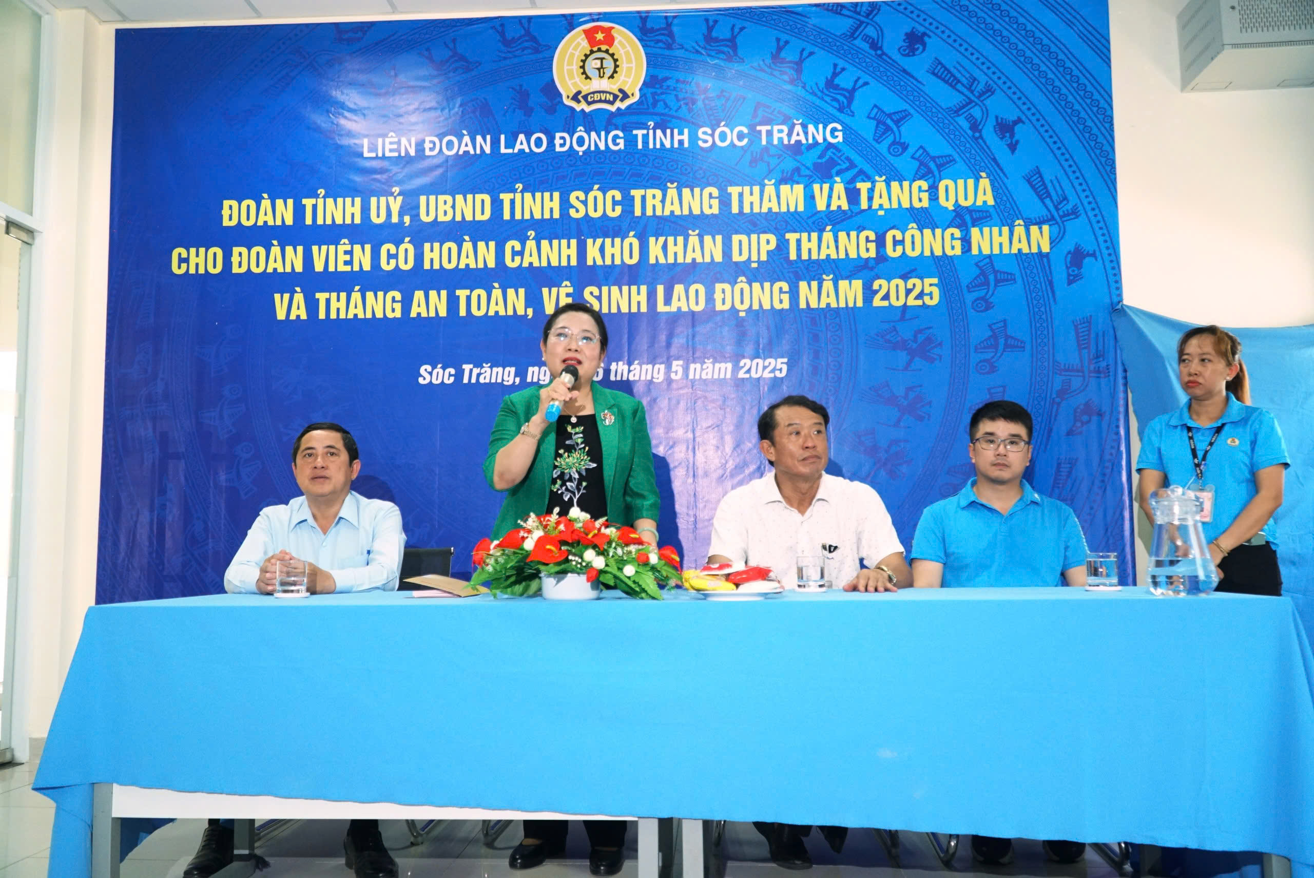 B&agrave;i h&aacute;t &ldquo;Viết tiếp c&acirc;u chuyện h&ograve;a b&igrave;nh&rdquo; xuất hiện tại sự kiện lớn ở S&oacute;c Trăng - Ảnh 18.