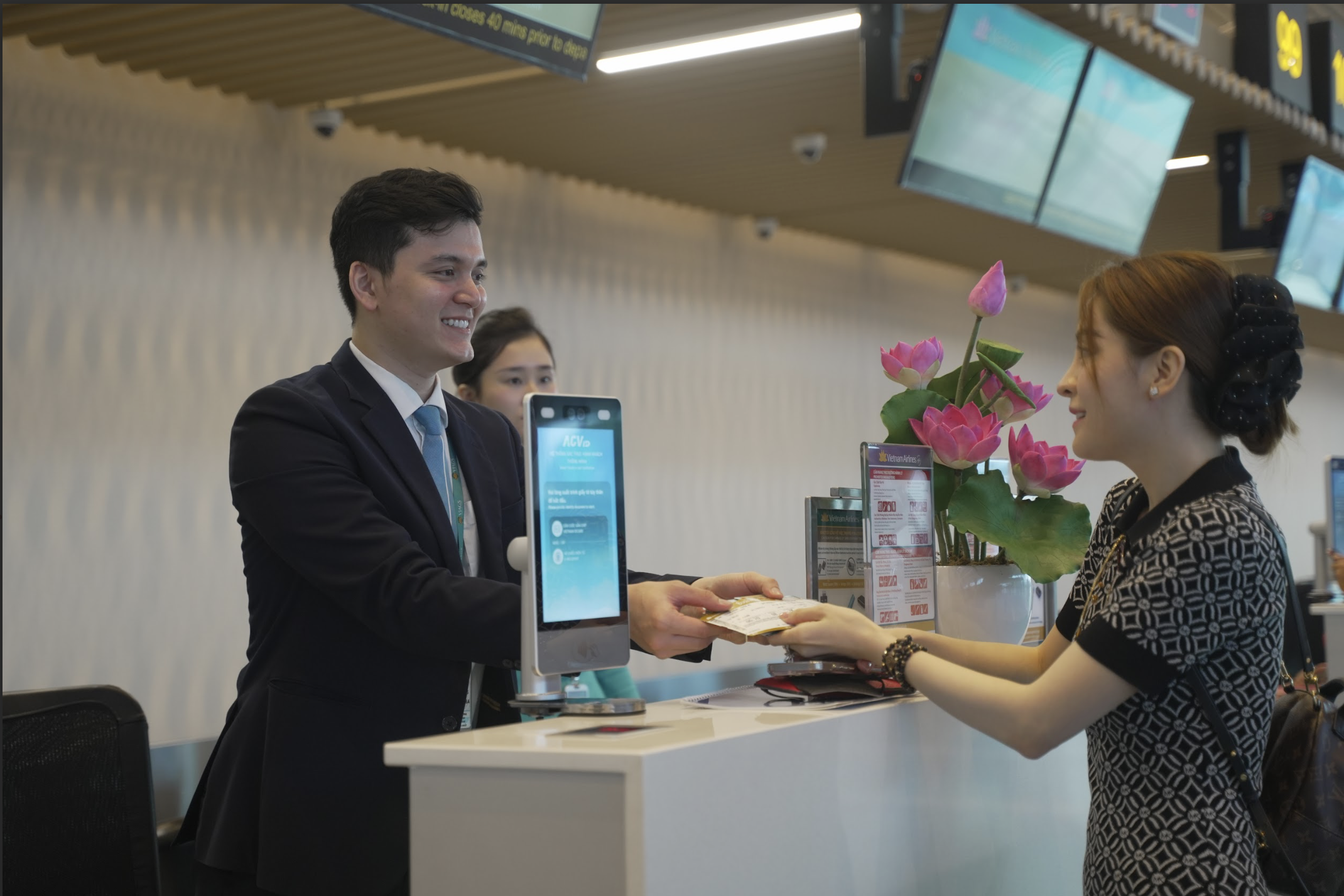 Vietnam Airlines cung ứng gần 9 triệu ghế dịp cao điểm h&egrave; - Ảnh 1.