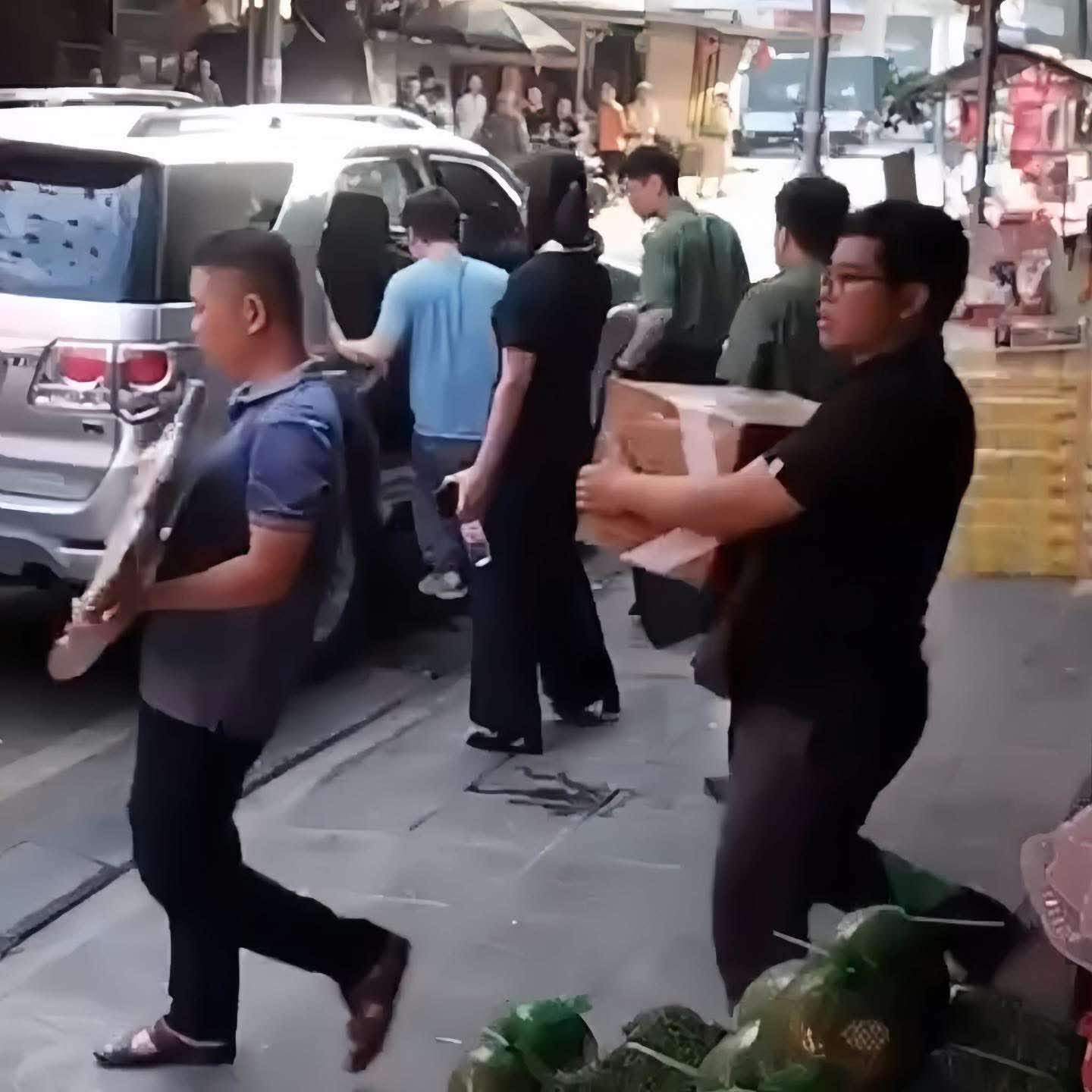C&ocirc;ng an tạm giữ TikToker L&ecirc; Việt H&ugrave;ng- Ảnh 1.