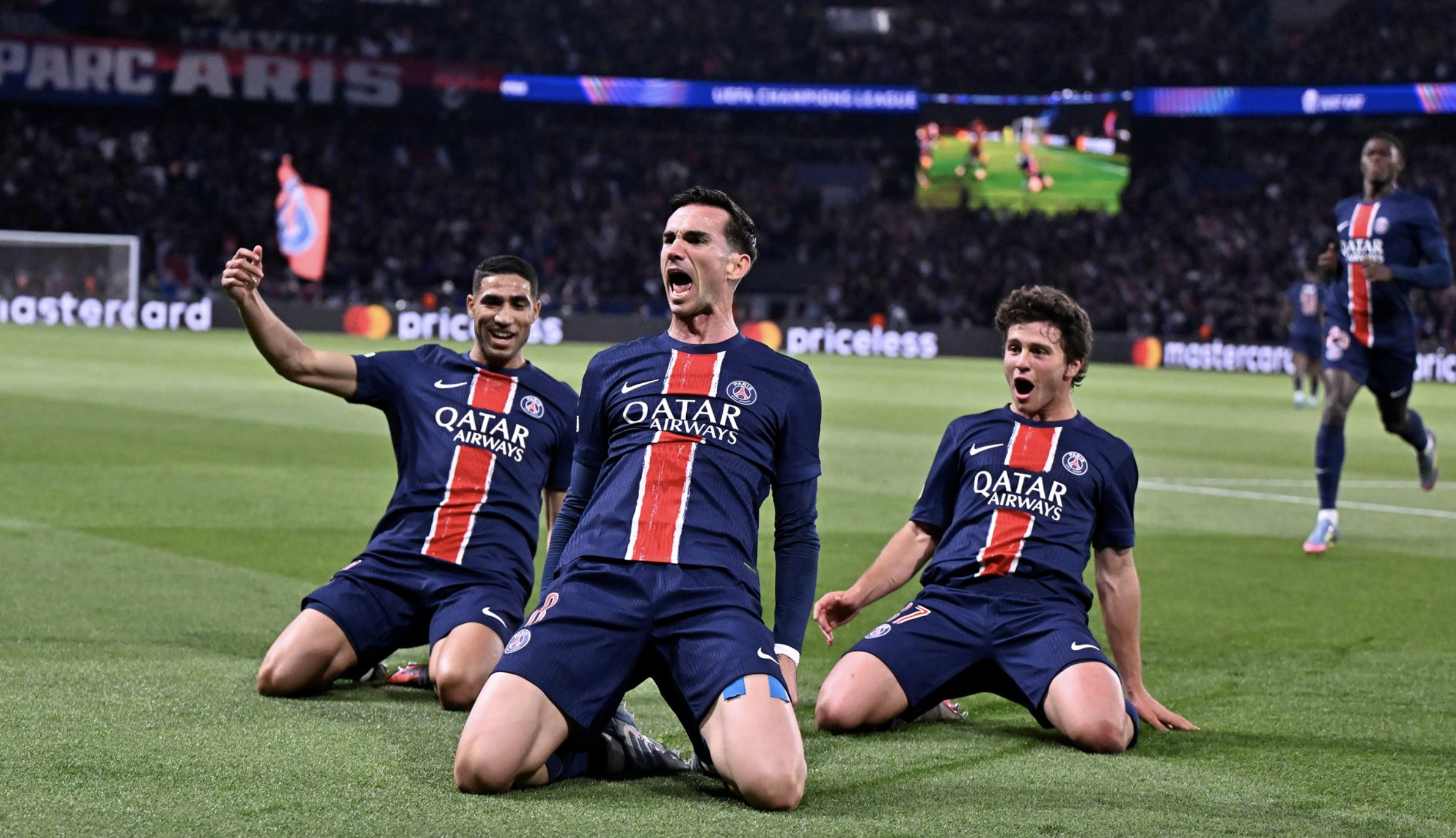 Arsenal thua bạc nhược, PSG vỡ &ograve;a v&eacute; chung kết Champions League- Ảnh 9.