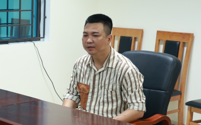 Đối tượng cầm đầu băng nhóm "cưỡng đoạt tài sản" ra đầu thú
