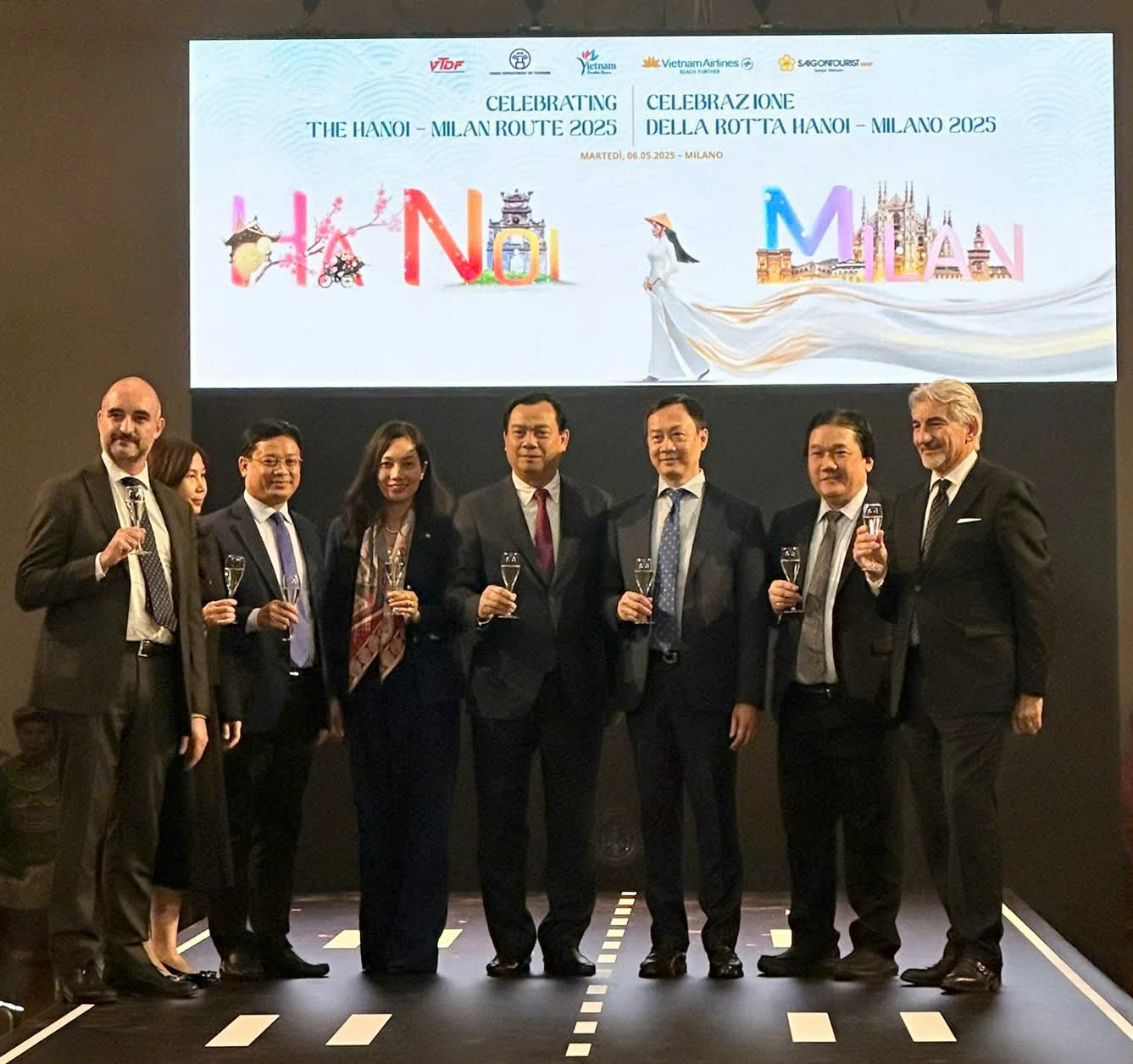 Saigontourist Group, Vietnam Airlines x&uacute;c tiến du lịch Việt Nam tại ch&acirc;u &Acirc;u - Milan 2025- Ảnh 1.