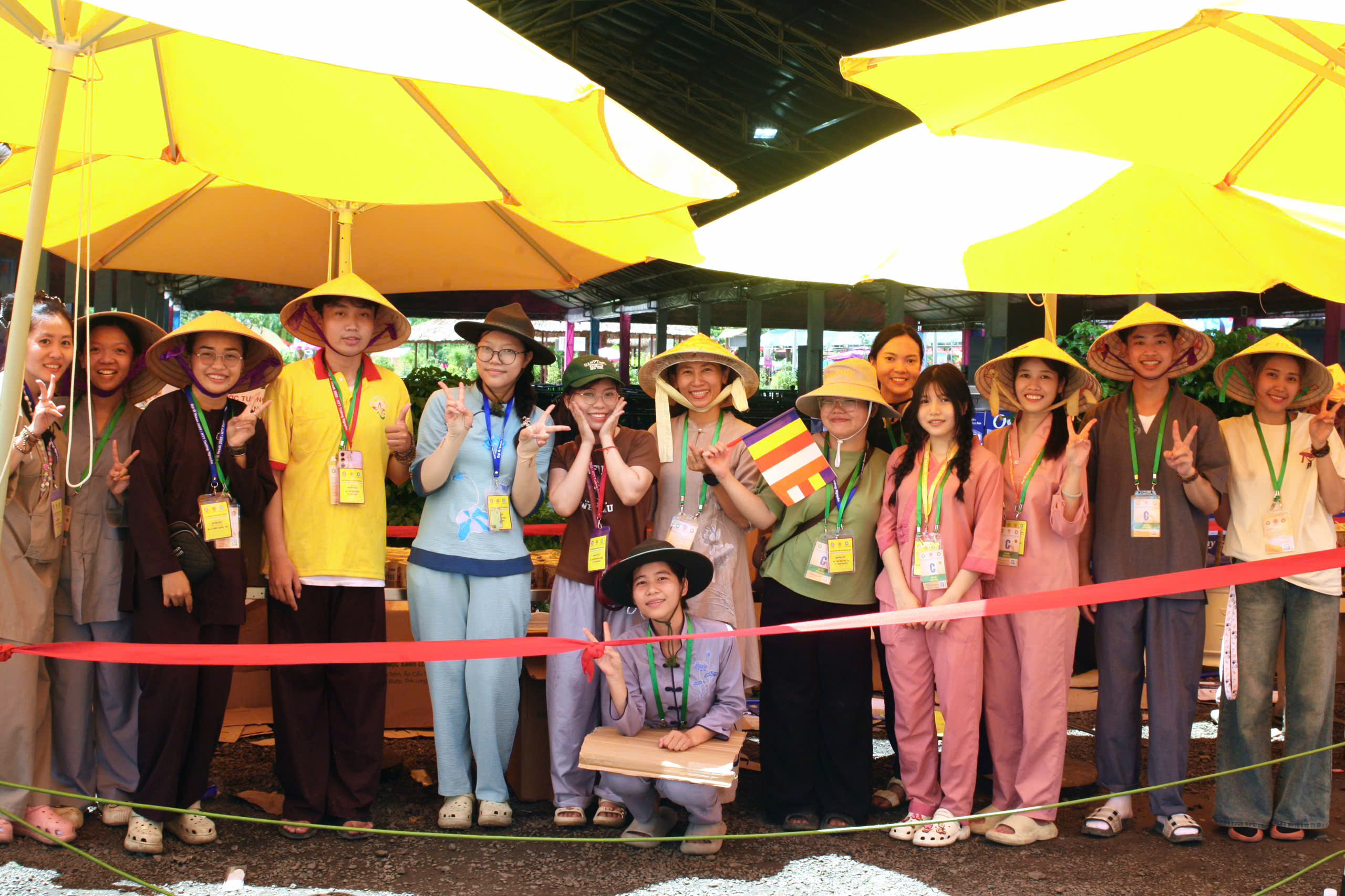 Người d&acirc;n  - Ảnh 10.