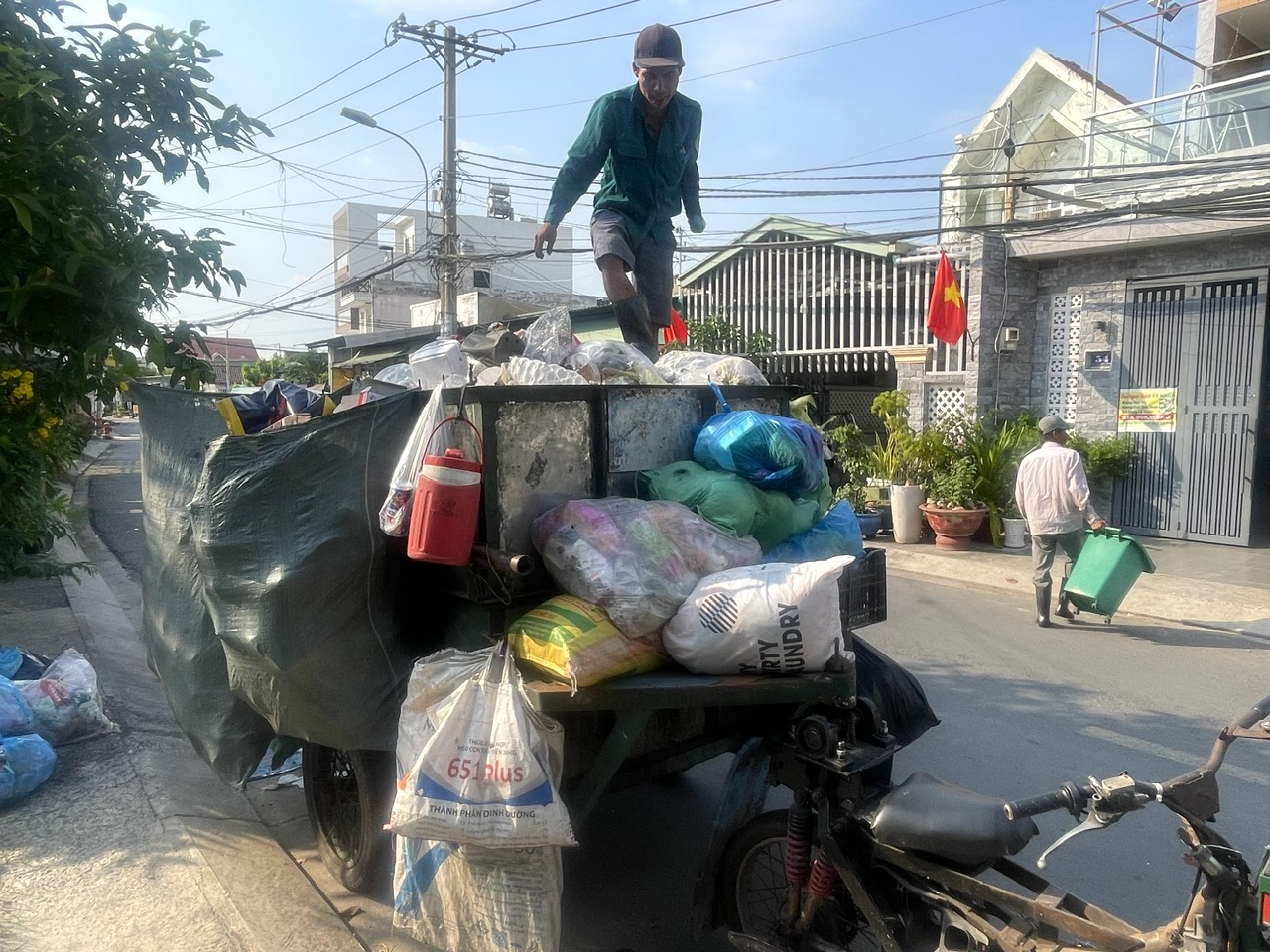 C&acirc;n r&aacute;c t&iacute;nh tiền thu gom: C&ocirc;ng bằng, minh bạch?- Ảnh 1.