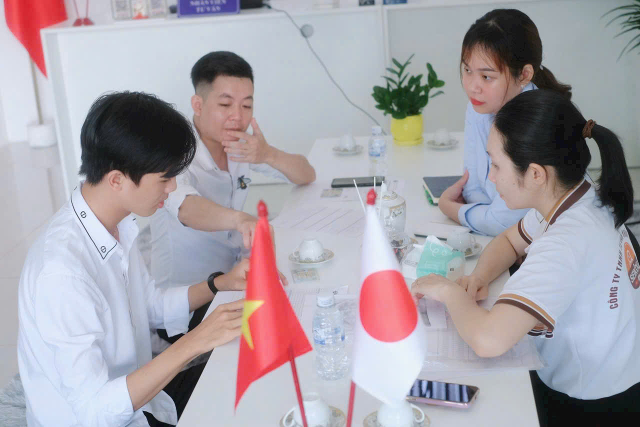 Mở rộng đối tượng được vay vốn ưu đ&atilde;i đi l&agrave;m việc ở nước ngo&agrave;i - Ảnh 1.