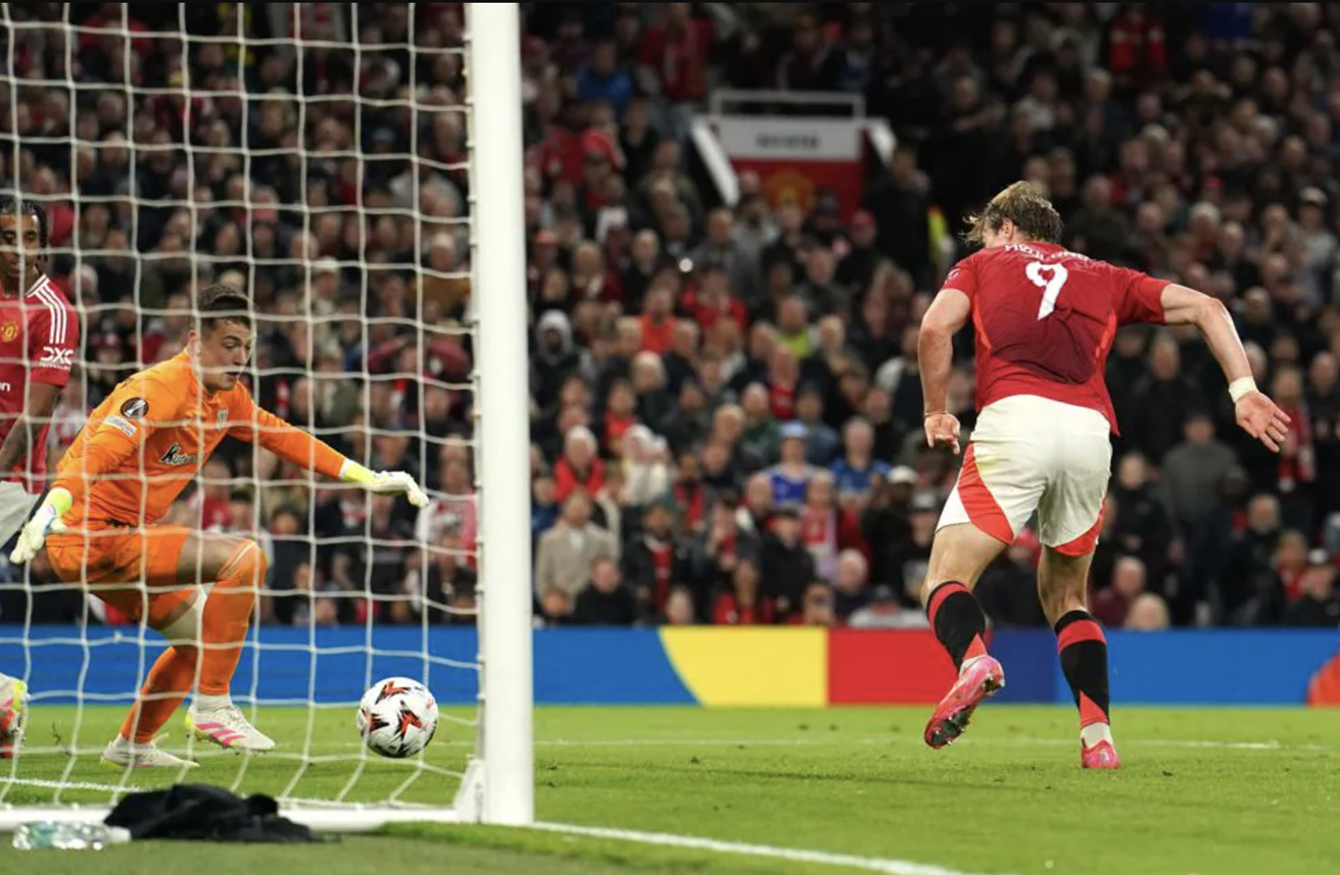 Man United ngược d&ograve;ng thắng Bilbao, ngạo nghễ v&agrave;o chung kết Europa League- Ảnh 6.