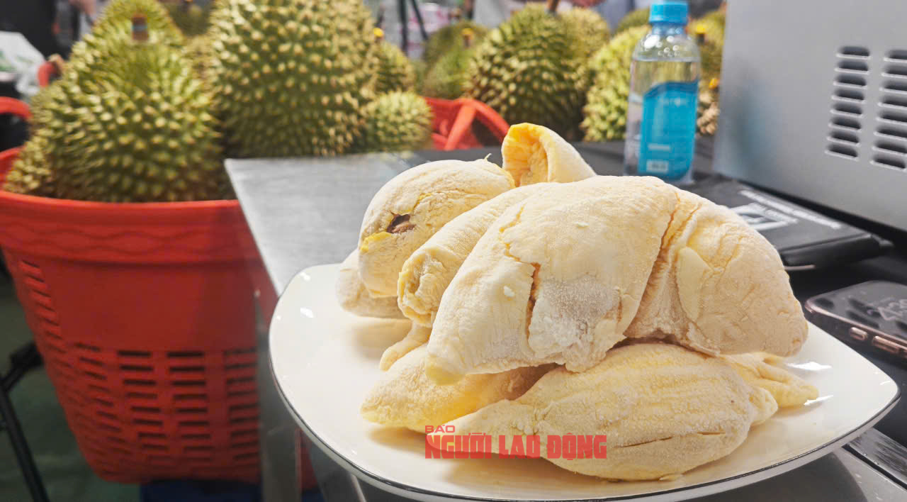 Gi&aacute; sầu ri&ecirc;ng lại giảm, tương lai kh&oacute; đo&aacute;n - Ảnh 2.
