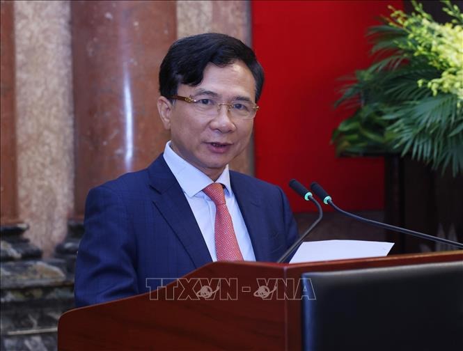Chủ tịch nước Lương Cường trao quyết định bổ nhiệm 3 Ph&oacute; Chủ nhiệm Văn ph&ograve;ng Chủ tịch nước- Ảnh 4.