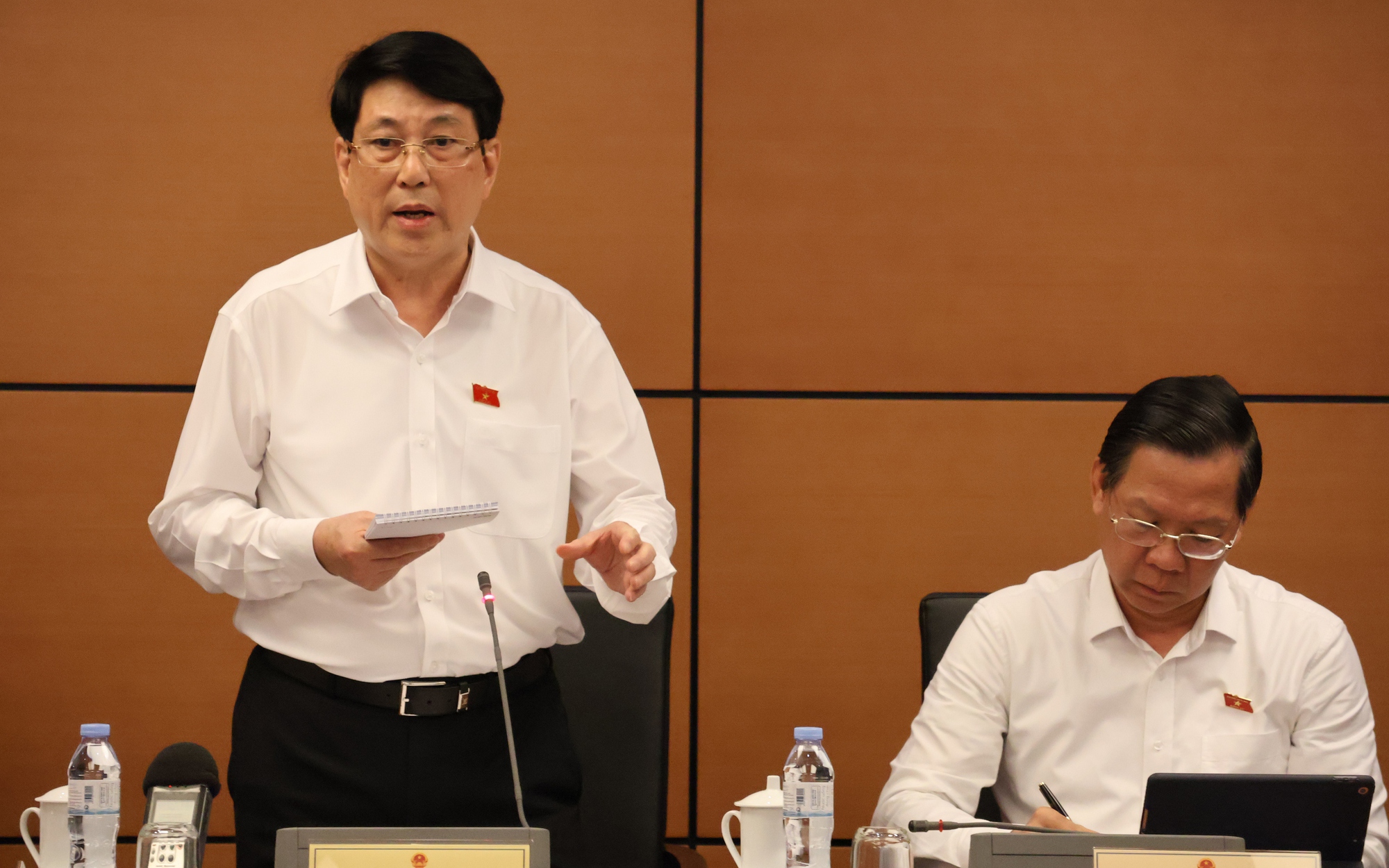 Chủ tịch nước Lương Cường chủ tr&igrave; phi&ecirc;n họp thứ 6 Hội đồng Quốc ph&ograve;ng v&agrave; An ninh - Ảnh 2.