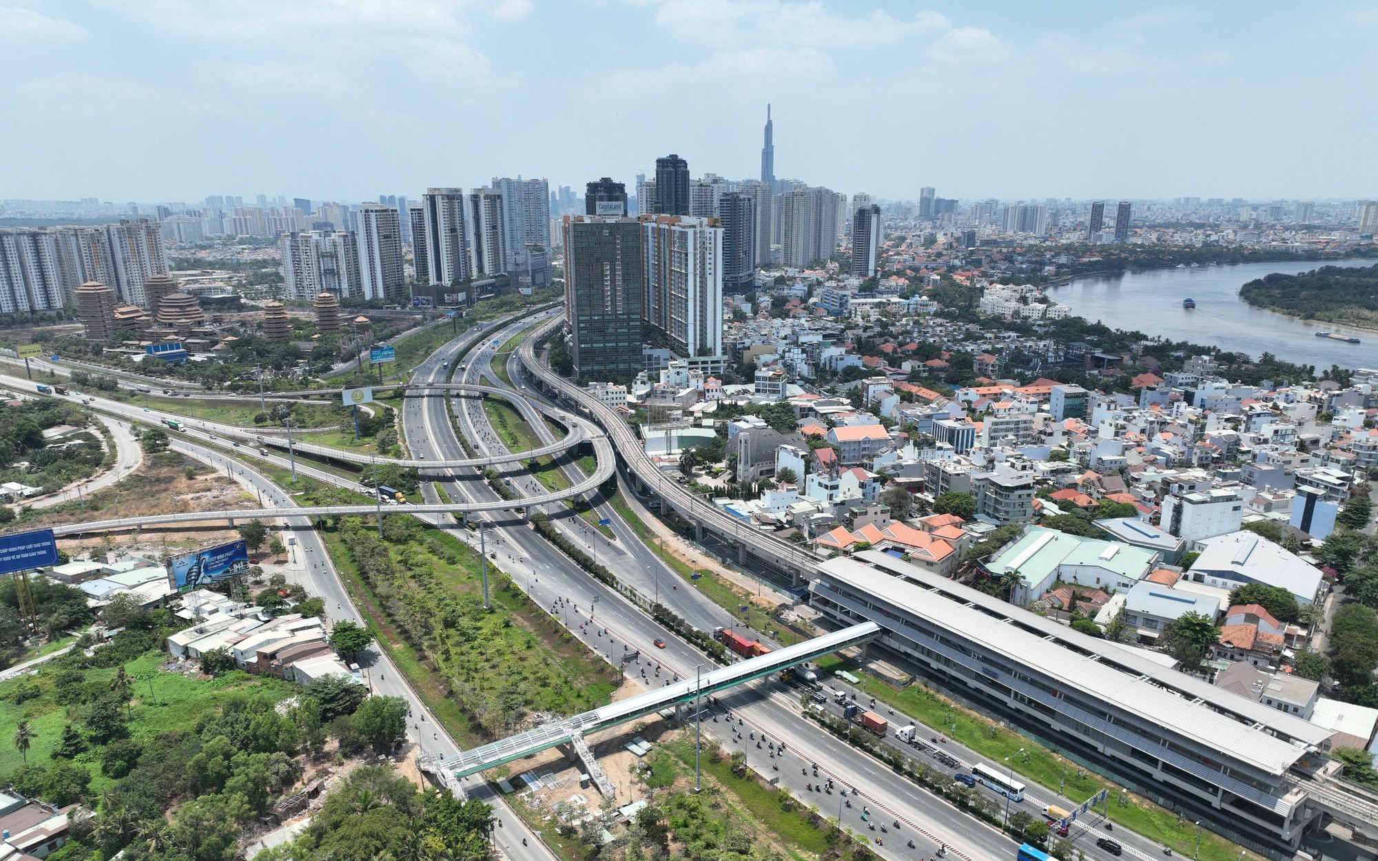 Thêm cách đi metro mới từ 1-6-2025 mà hành khách cần biết - Ảnh 2.