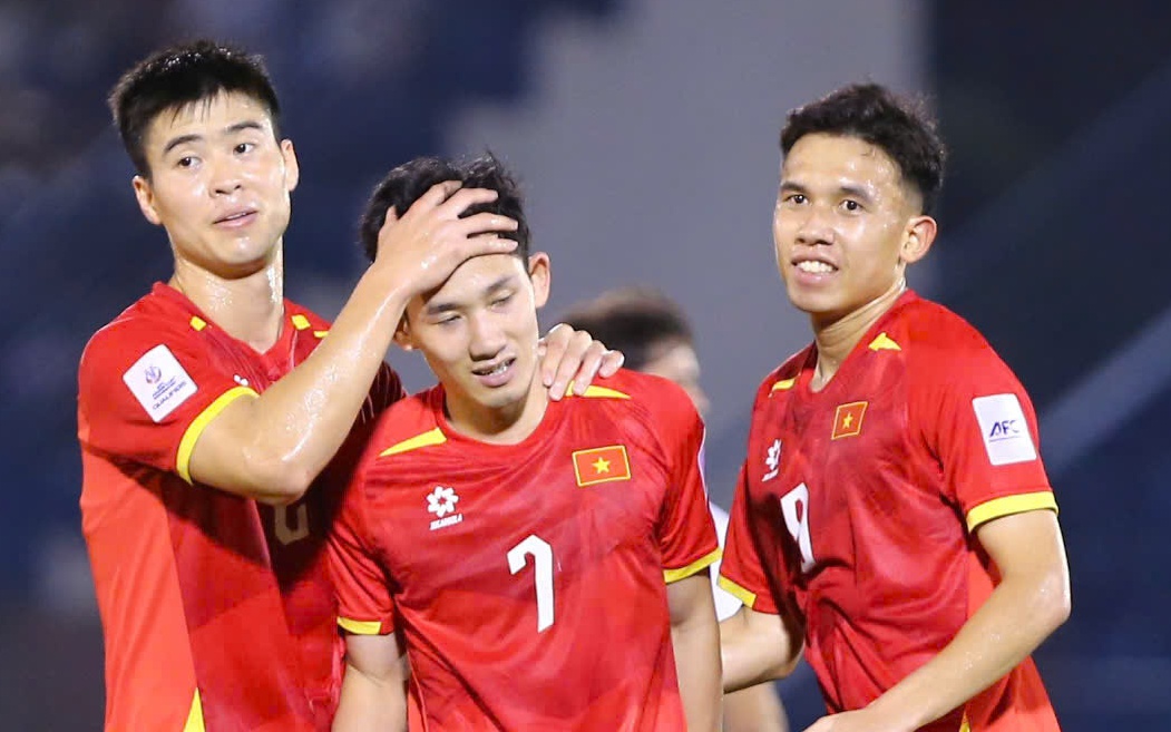 Tuyển thủ Th&aacute;i Lan, Indonesia r&uacute;t khỏi đội h&igrave;nh đấu Man United - Ảnh 3.