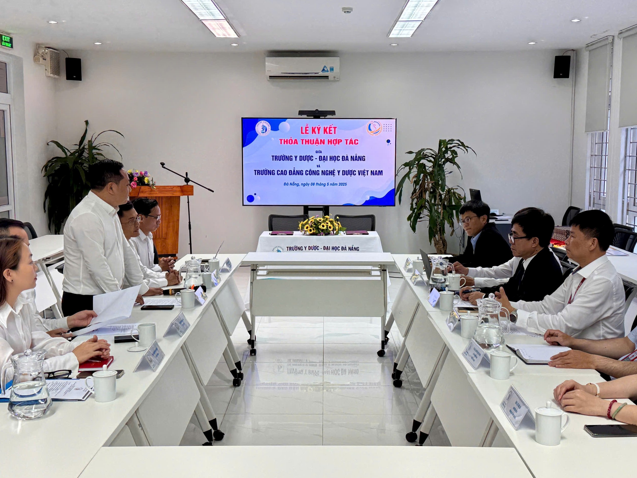 Hai trường y dược lớn k&yacute; kết hợp t&aacute;c đ&agrave;o tạo v&agrave; ph&aacute;t triển nguồn nh&acirc;n lực y tế- Ảnh 2.