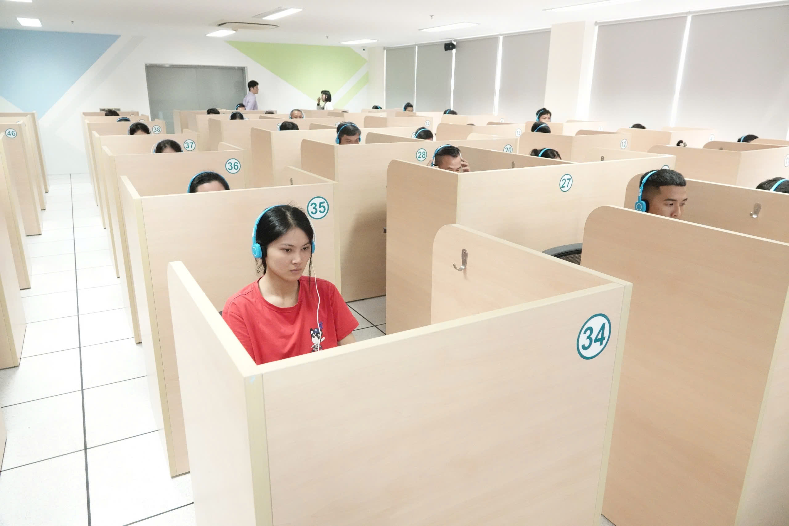 Vì sao hàng chục ngàn lao động "tranh suất" đi Hàn Quốc?- Ảnh 3.