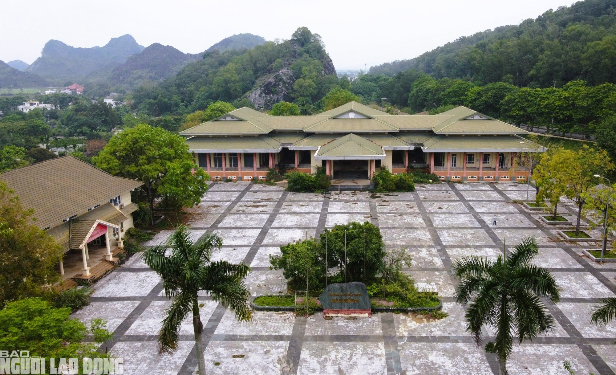 Động th&aacute;i của Thanh H&oacute;a về trung t&acirc;m hội nghị 160 tỉ đồng bỏ hoang suốt nhiều năm - Ảnh 1.