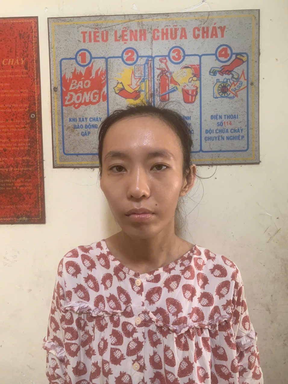Bắt giữ đối tượng cướp giật v&eacute; số của người phụ nữ tại đoạn đường vắng- Ảnh 1.