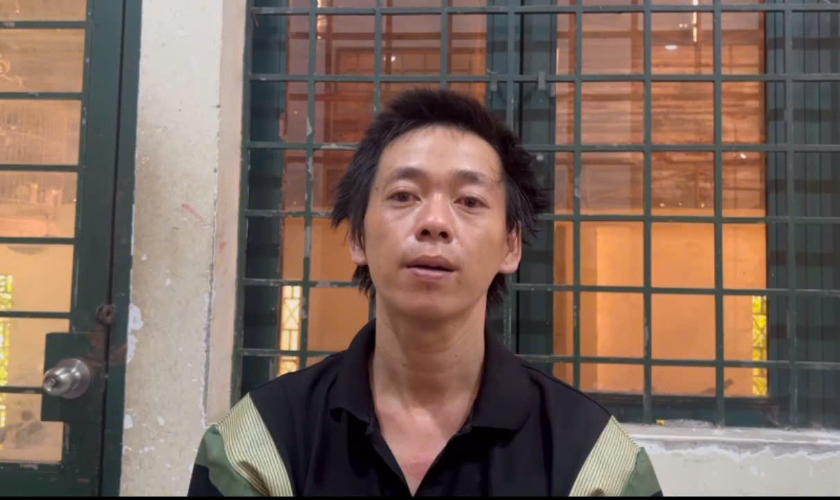 Bắt giữ đối tượng cướp giật v&eacute; số của người phụ nữ tại đoạn đường vắng- Ảnh 4.