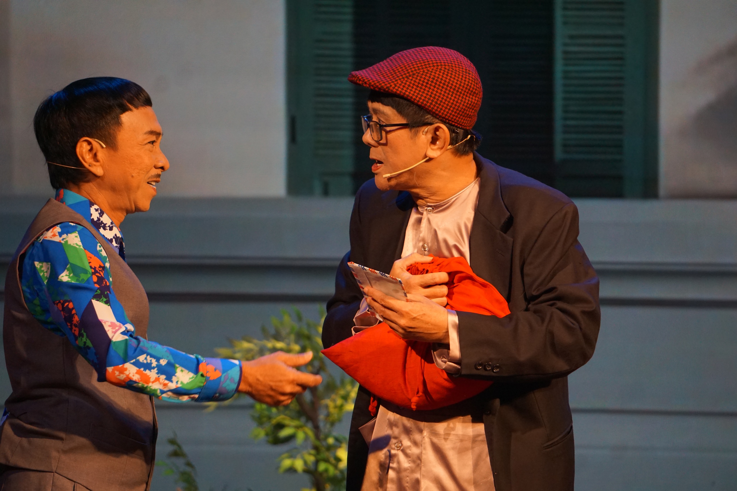 NSƯT Vũ Lu&acirc;n tạo sức h&uacute;t mới cho vở cải lương "Chuyện t&igrave;nh H&agrave;n Mặc Tử" - Ảnh 3.