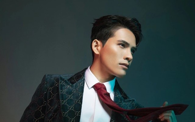 Ca sĩ Quốc Thiên vướng rắc rối