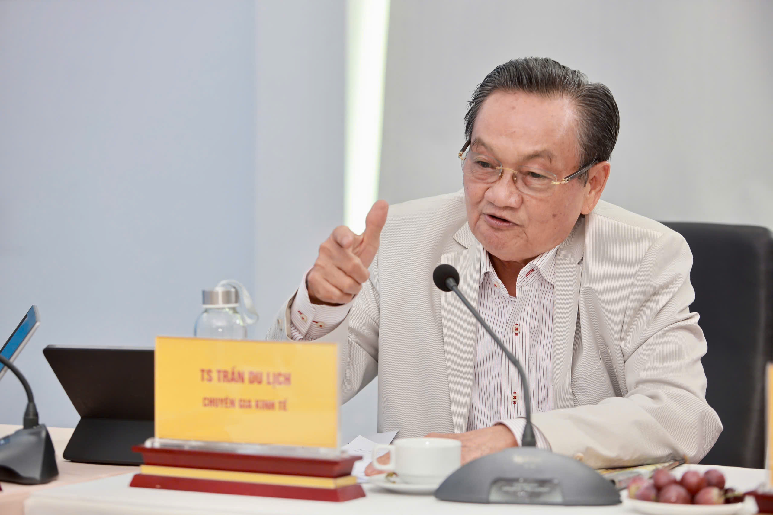 B&aacute;n ch&aacute;o gi&ograve;, ch&aacute;o g&agrave;, thu nhập 70-80 triệu đồng/th&aacute;ng vẫn đ&oacute;ng thuế kho&aacute;n l&agrave; chưa s&ograve;ng phẳng! - Ảnh 1.