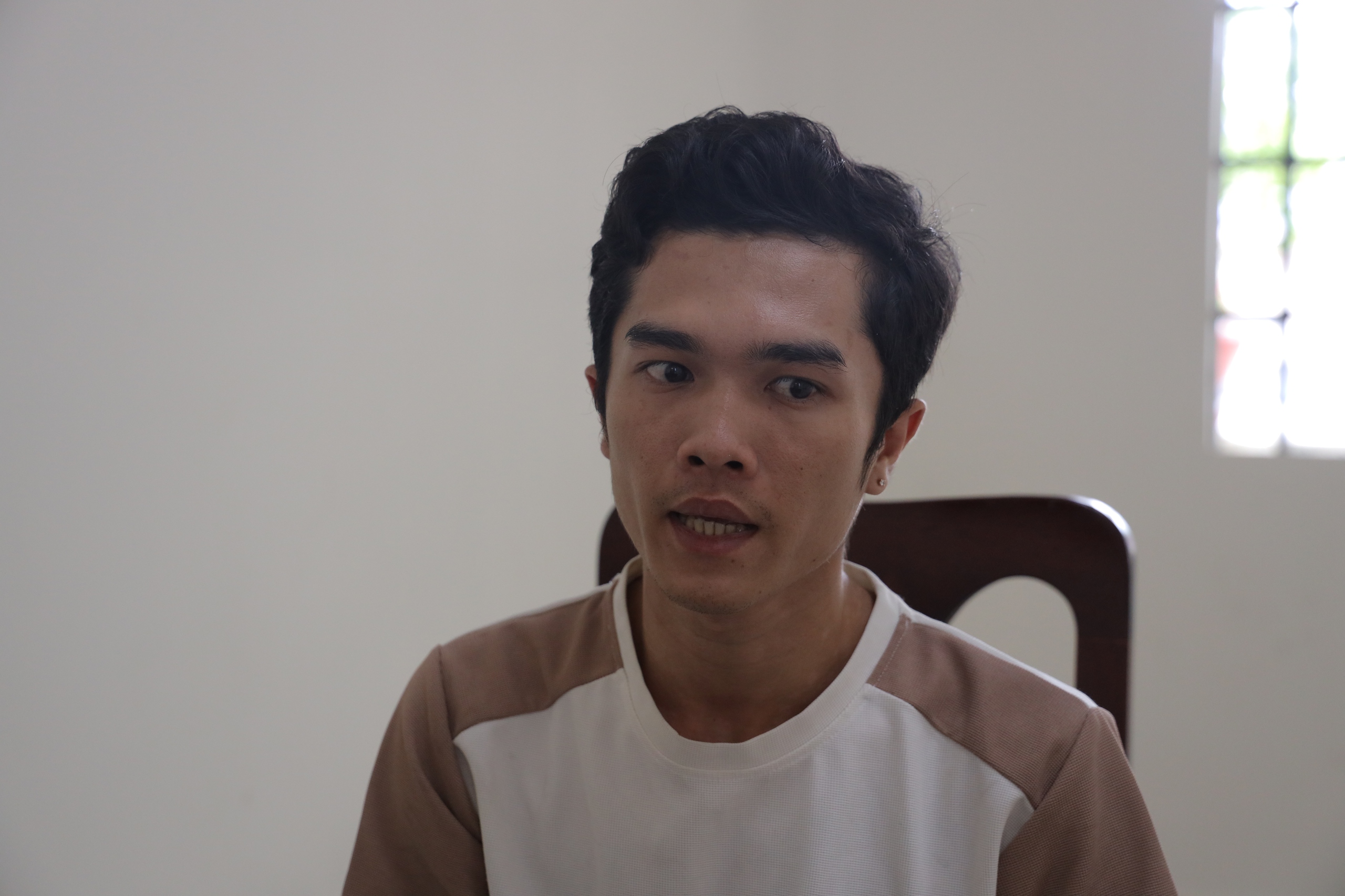 Vợ chồng hờ đang "áp tải" phụ nữ để bán sang Campuchia thì bị bắt- Ảnh 1.