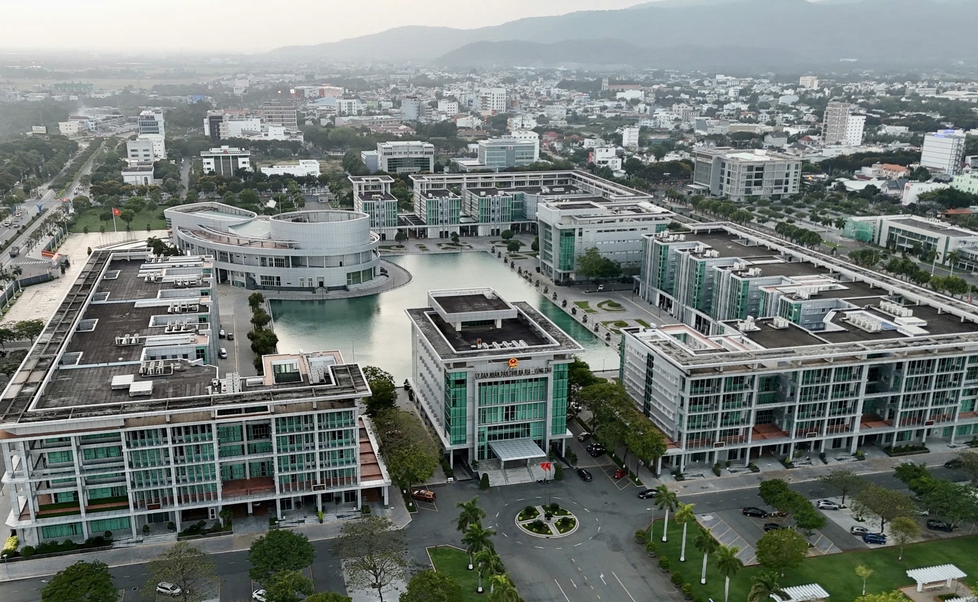 Kế hoạch hỗ trợ việc l&agrave;m cho c&aacute;n bộ, c&ocirc;ng chức d&ocirc;i dư sau sắp xếp của B&agrave; Rịa - Vũng T&agrave;u- Ảnh 1.