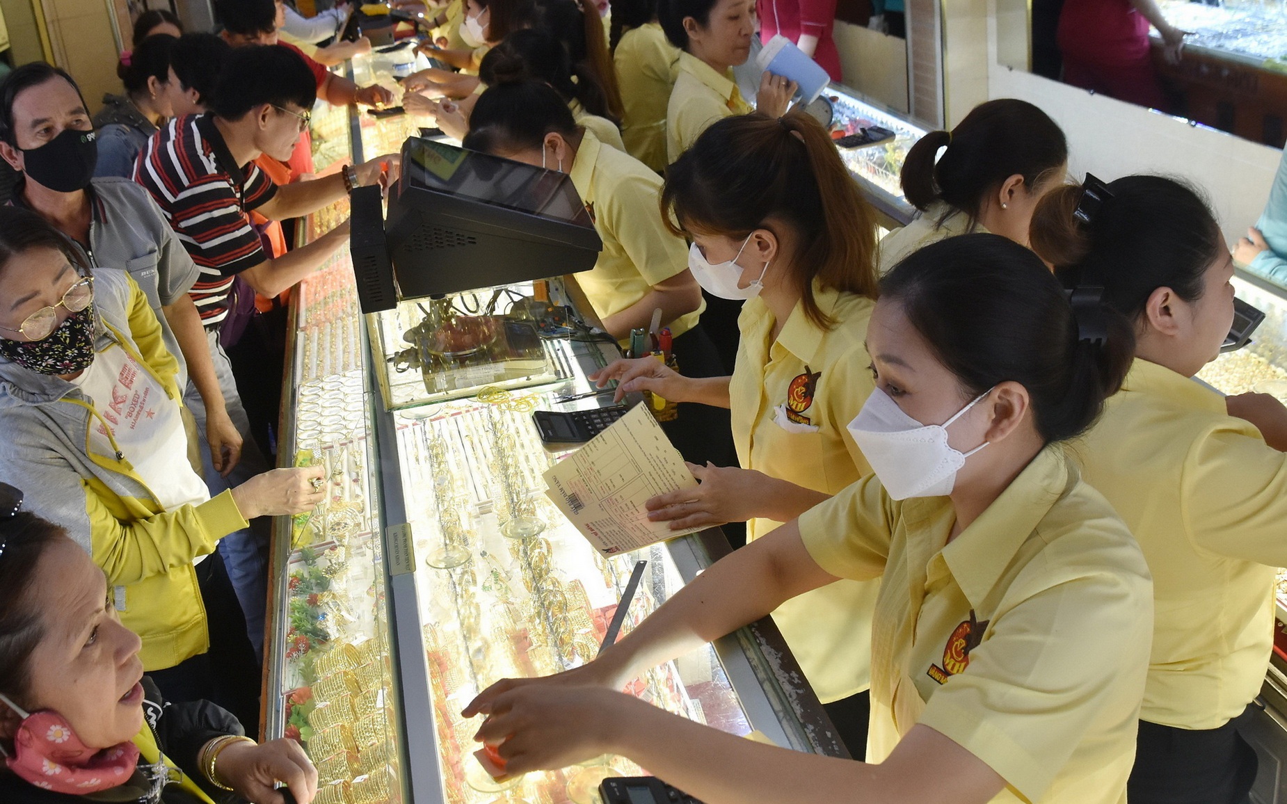 Giá vàng hôm nay,12-6: Vẫn trên đà tăng dù lạm phát Mỹ hạ nhiệt