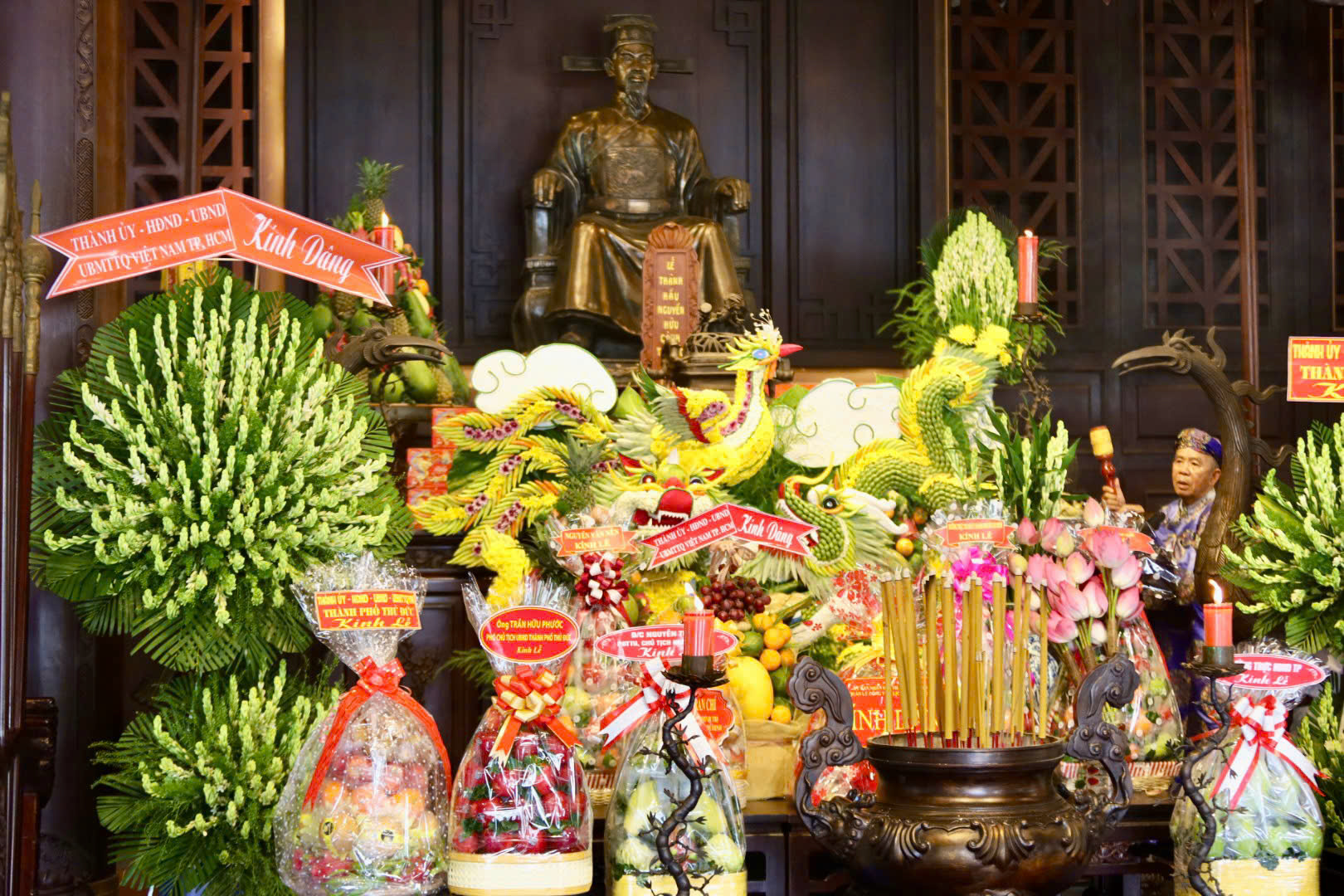 Nguy&ecirc;n Chủ tịch nước Trương Tấn Sang d&acirc;ng hương Đức Lễ Th&agrave;nh hầu Nguyễn Hữu Cảnh  - Ảnh 11.