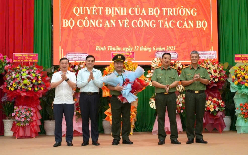 Quảng Ngãi có giám đốc Công an tỉnh 47 tuổi- Ảnh 3.