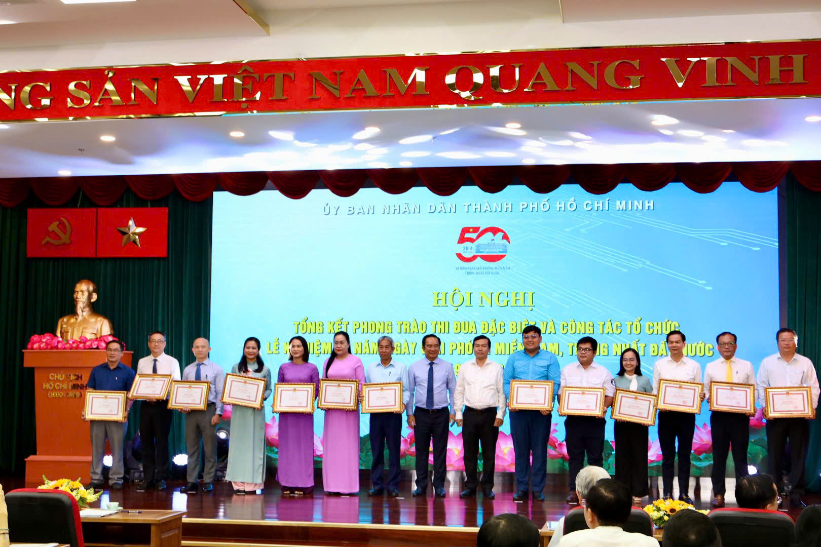 Đại lễ 50 năm ng&agrave;y thống nhất đất nước: TP HCM khẳng định vị thế đầu t&agrave;u cả nước- Ảnh 5.