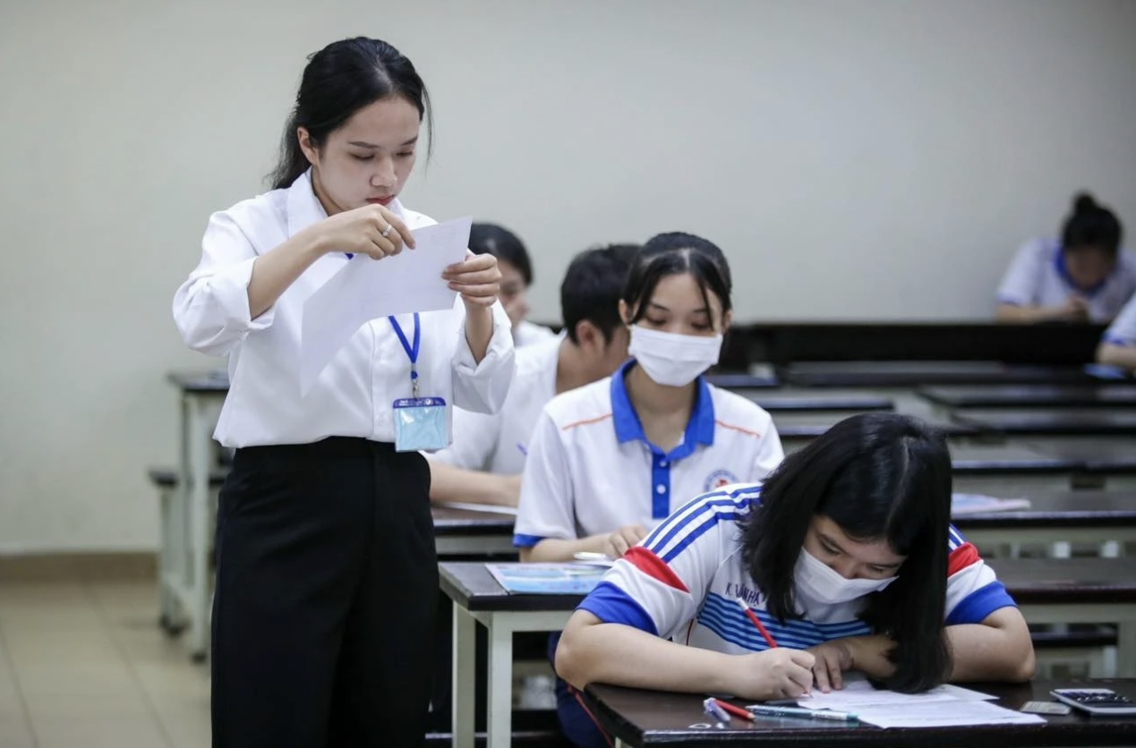 ĐHQG TP HCM thông tin về điểm thi đánh giá năng lực đợt 2, xem kết quả tại đây- Ảnh 1.