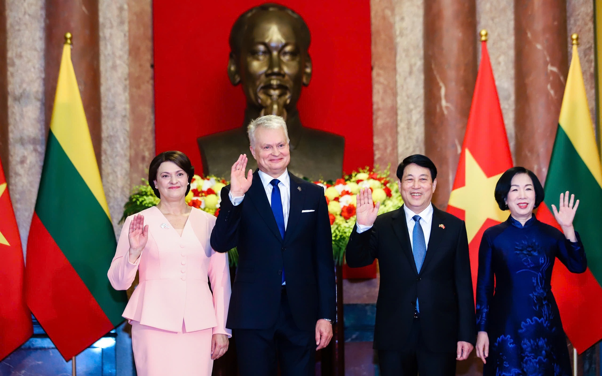 Tổng Bí thư Tô Lâm hội kiến Tổng thống Cộng hòa Litva - Ảnh 2.