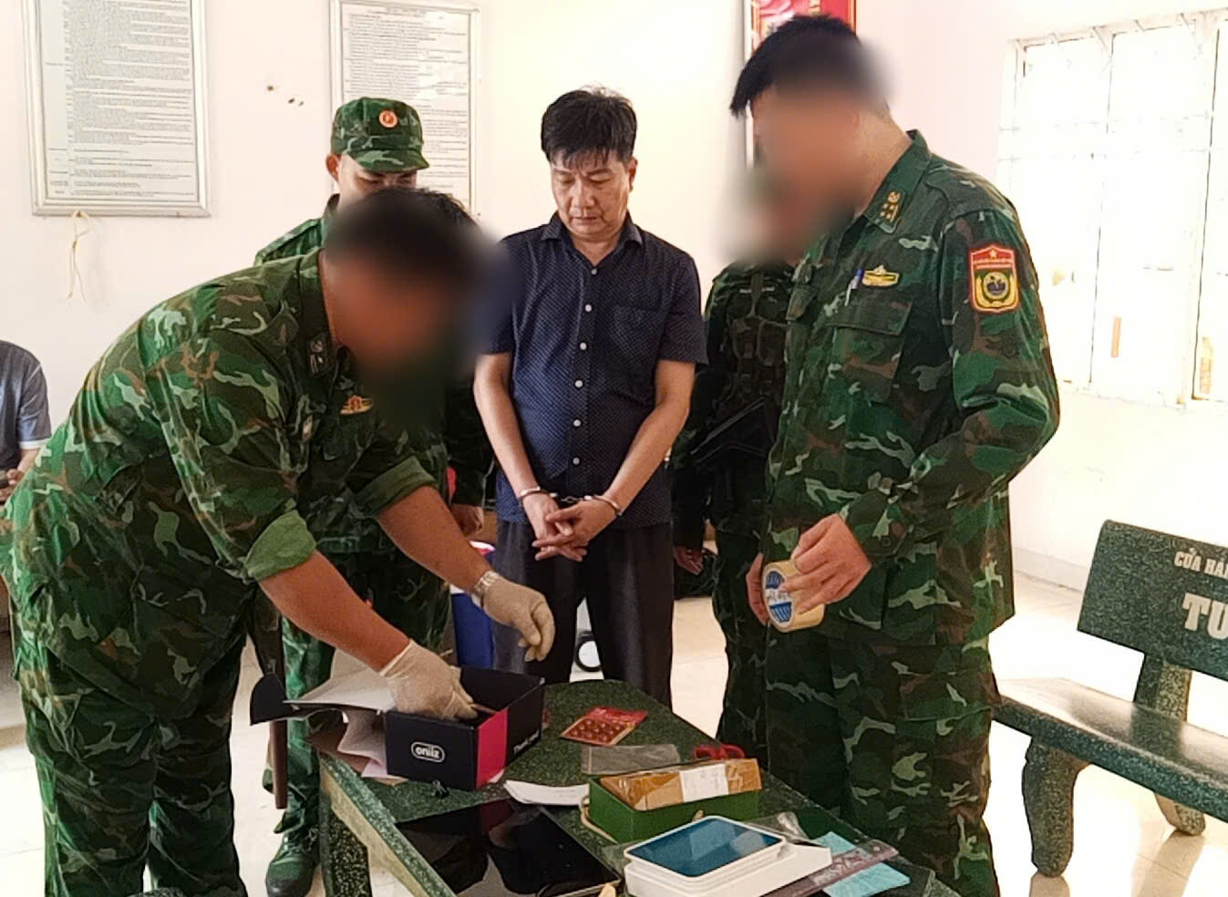 Những h&igrave;nh ảnh về vụ &aacute;n đặc biệt nghi&ecirc;m trọng ở Long An- Ảnh 8.