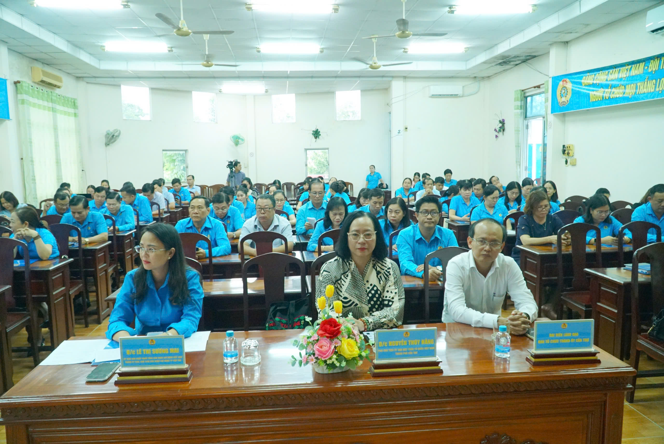 Cần Thơ: Nhiều quyết định quan trọng về việc điều động c&aacute;n bộ C&ocirc;ng đo&agrave;n- Ảnh 4.