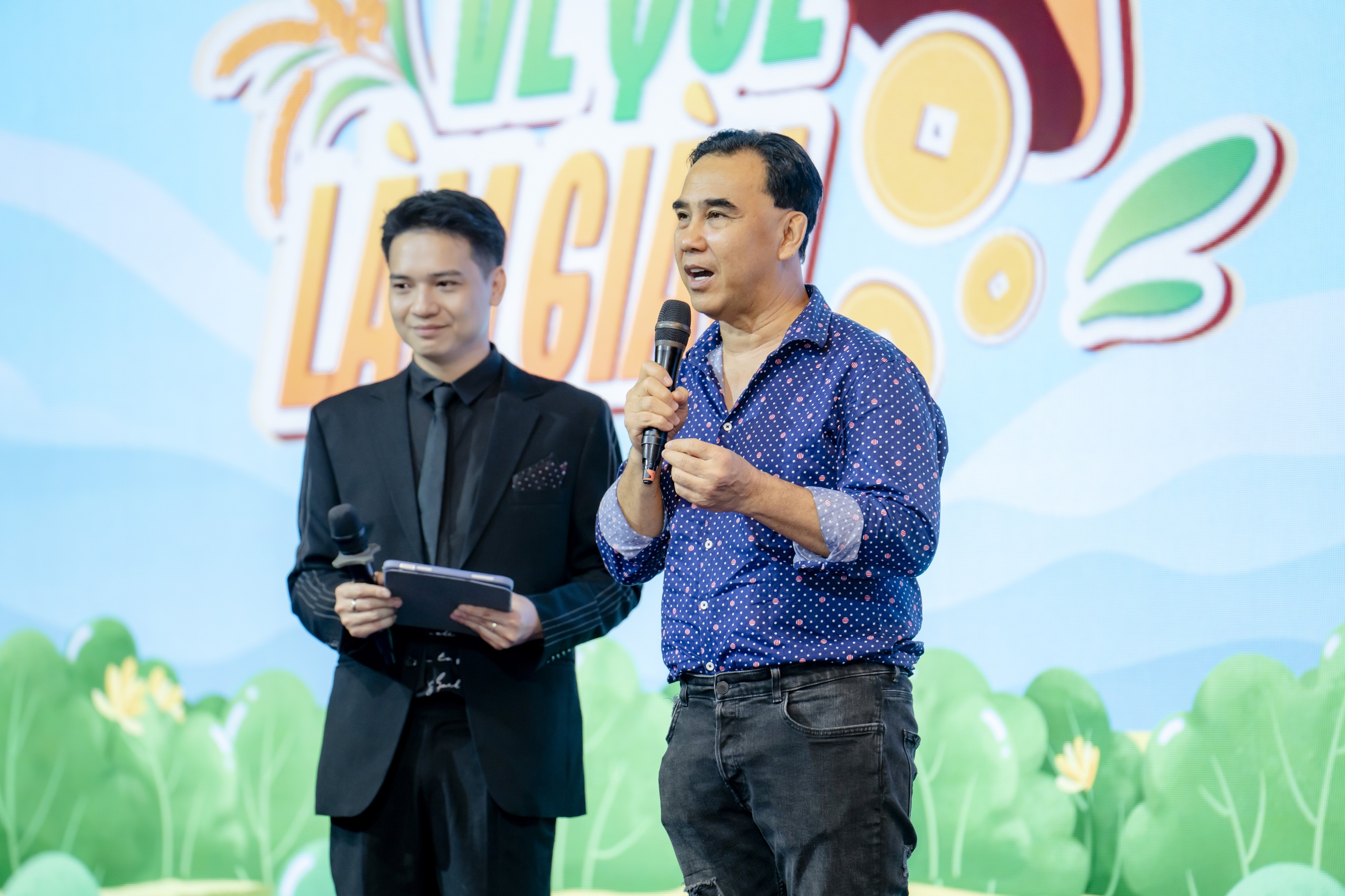 "Về qu&ecirc; l&agrave;m gi&agrave;u" chương tr&igrave;nh truyền h&igrave;nh nhăn văn v&agrave; &yacute; nghĩa   - Ảnh 1.