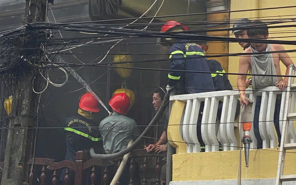 Kịp thời dập tắt vụ cháy nhà ở phố cổ Hội An
