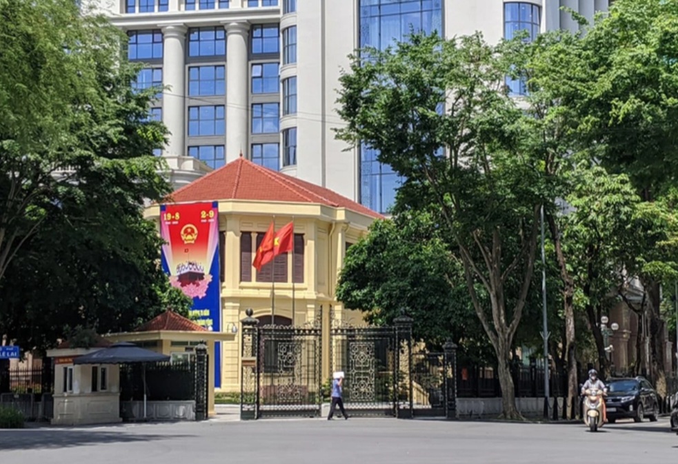 Quy định mới nhất của Bộ Ch&iacute;nh trị về thẩm quyền của tỉnh ủy, th&agrave;nh ủy- Ảnh 1.