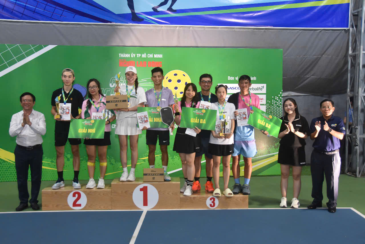 Giải Pickleball B&aacute;o Người Lao Động lần 1-2025: B&ugrave;ng nổ chiến thắng - Ảnh 3.