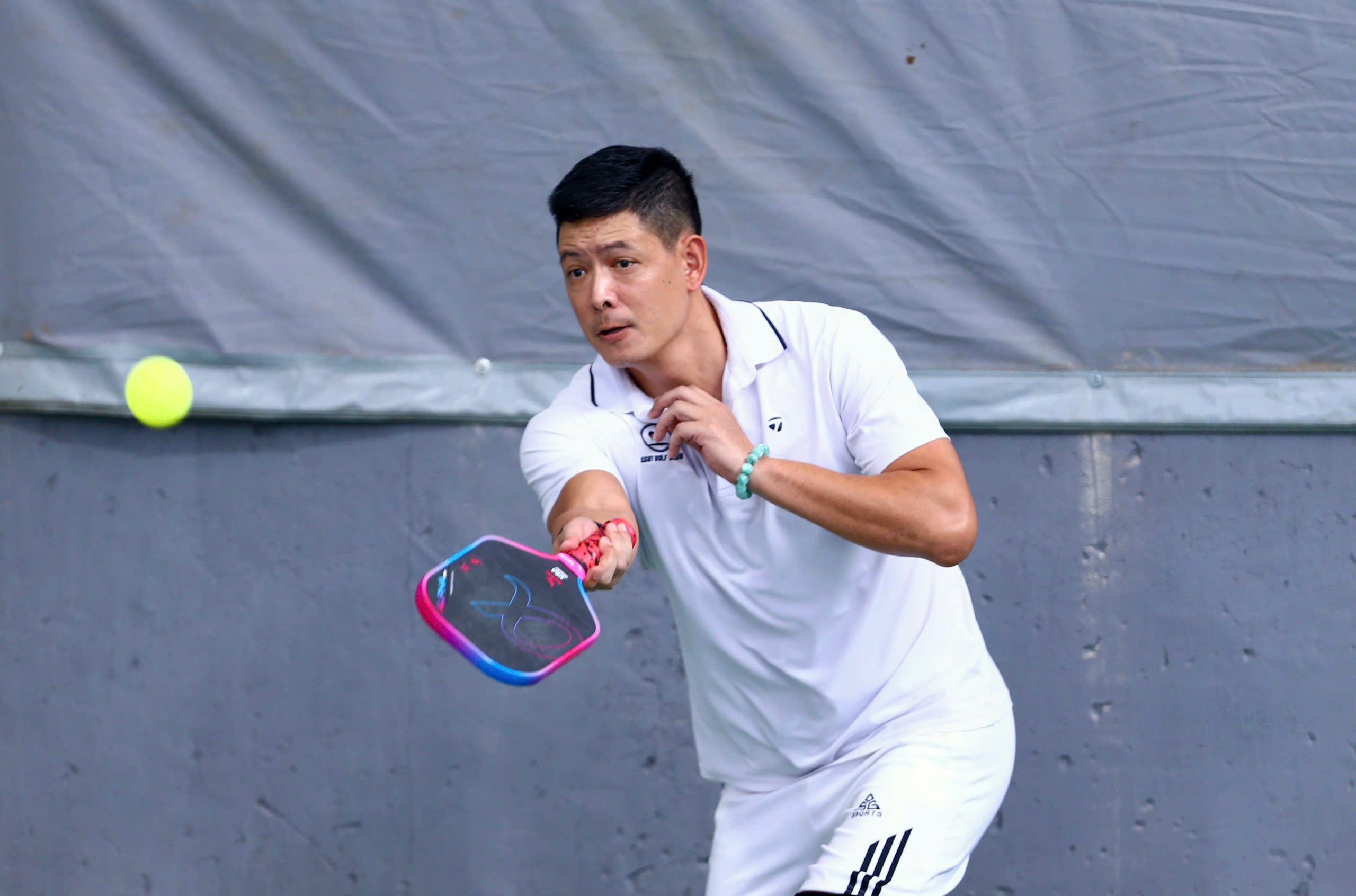 Sao Việt "đổ bộ" Giải Pickleball Báo Người Lao Động - Ảnh 1.