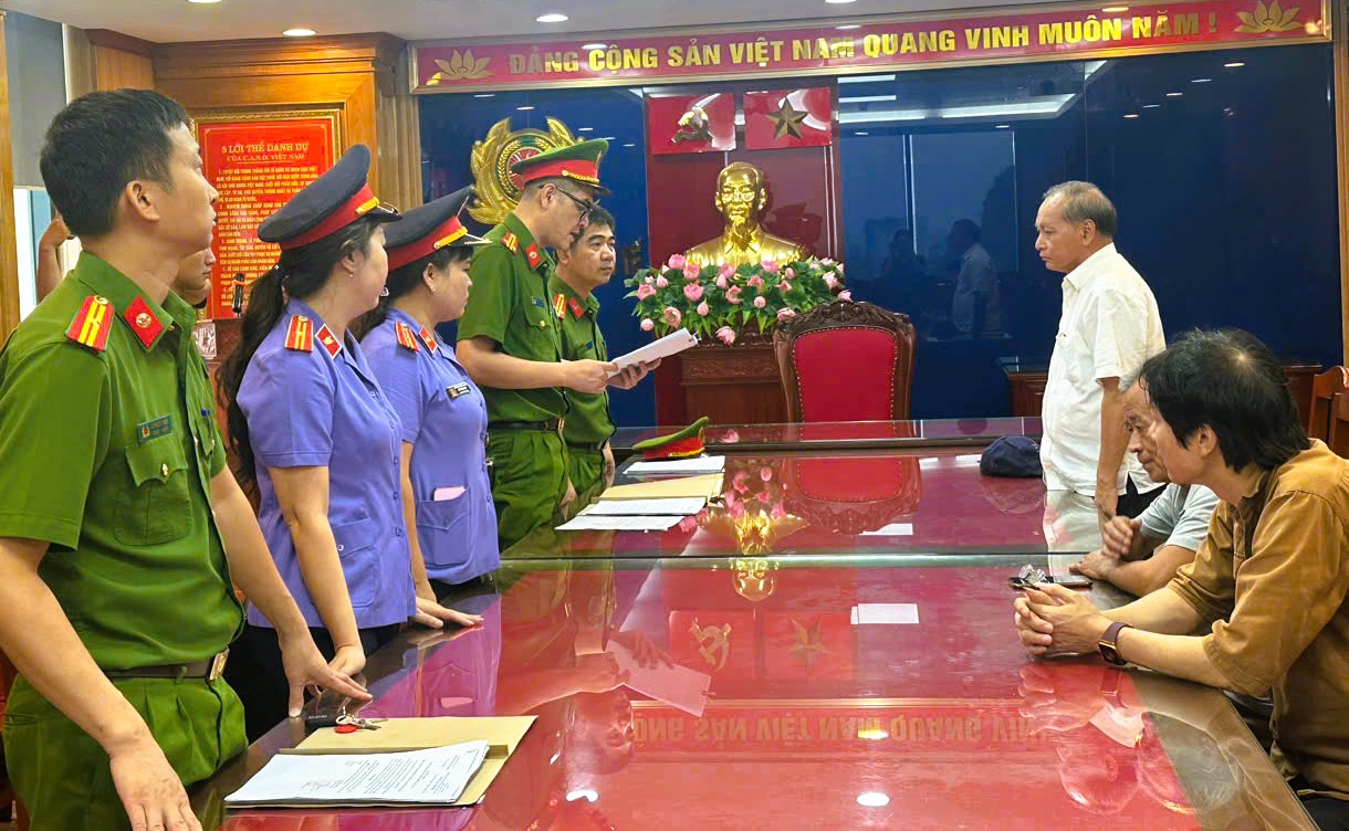 Vì sao cựu Phó Chủ tịch UBND tỉnh Thanh Hóa bị khởi tố?- Ảnh 1.