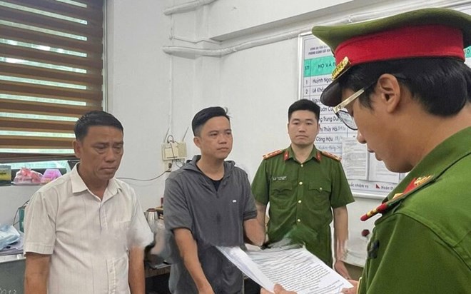 Một giám đốc công ty bị bắt
