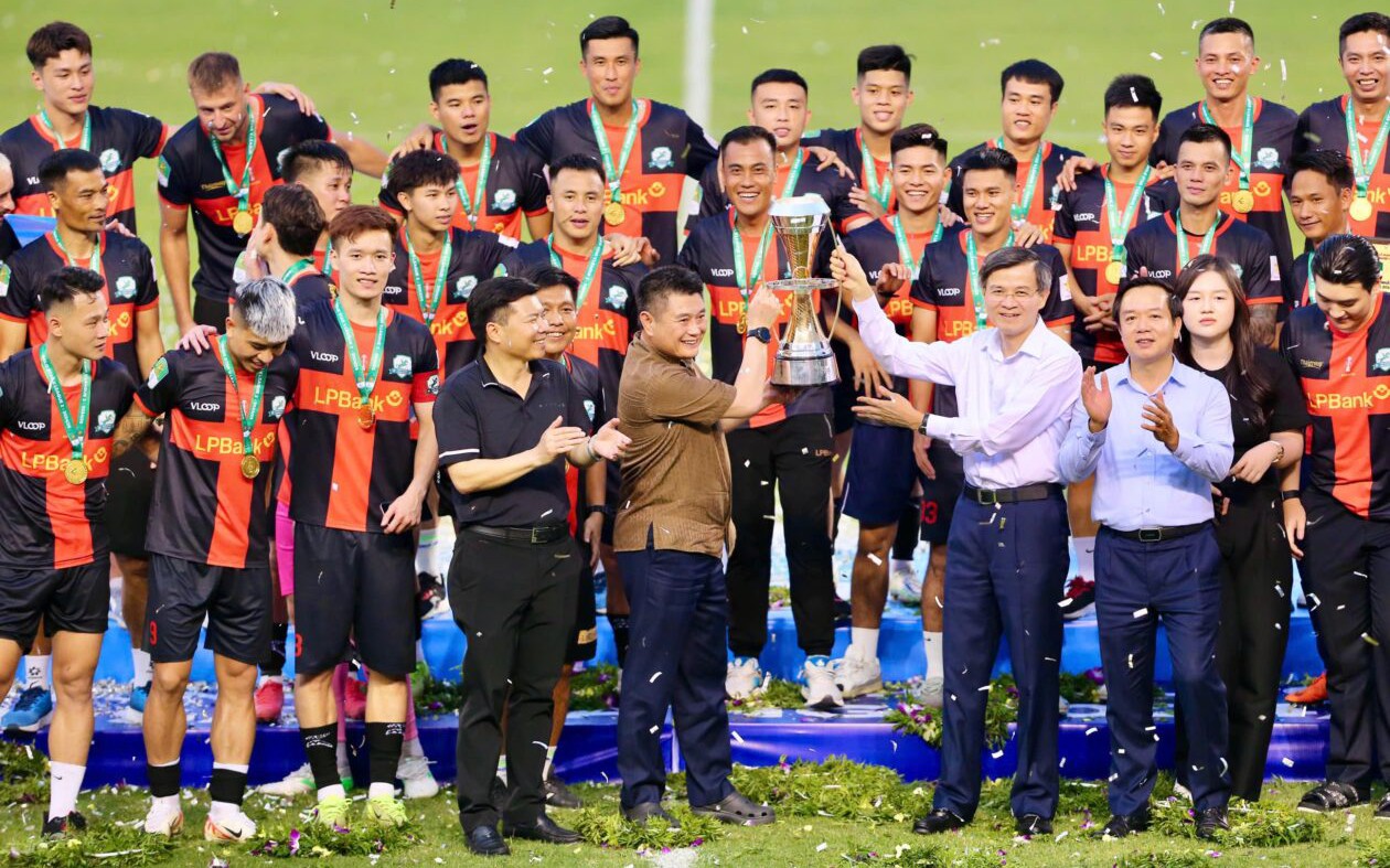 Hành trình trở lại V-League của bóng đá Cố đô Hoa Lư
