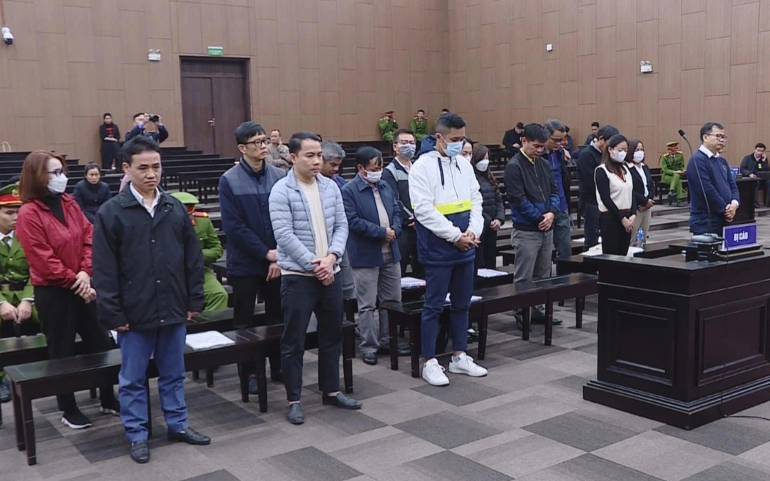 Hai cựu phó giám đốc sở ở Quảng Nam được giảm án trong vụ "chuyến bay giải cứu"