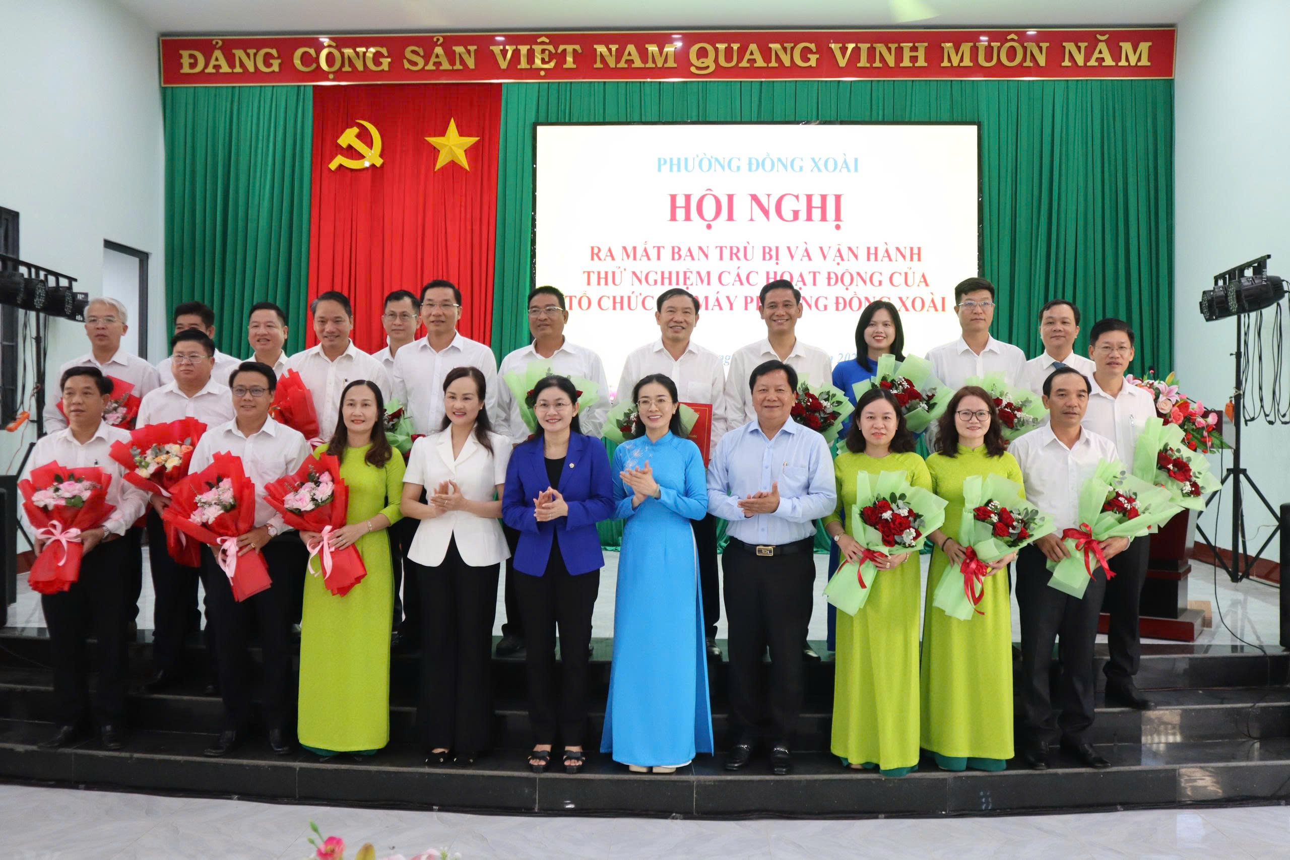 Bình Phước vận hành thử nghiệm mô hình tổ chức bộ máy mới sau sáp nhập- Ảnh 3.