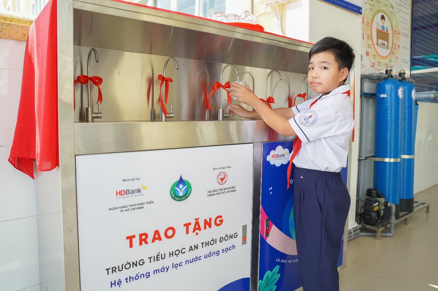5 th&aacute;ng đầu năm, HDBank tặng 2.000 căn nh&agrave; t&igrave;nh thương- Ảnh 2.