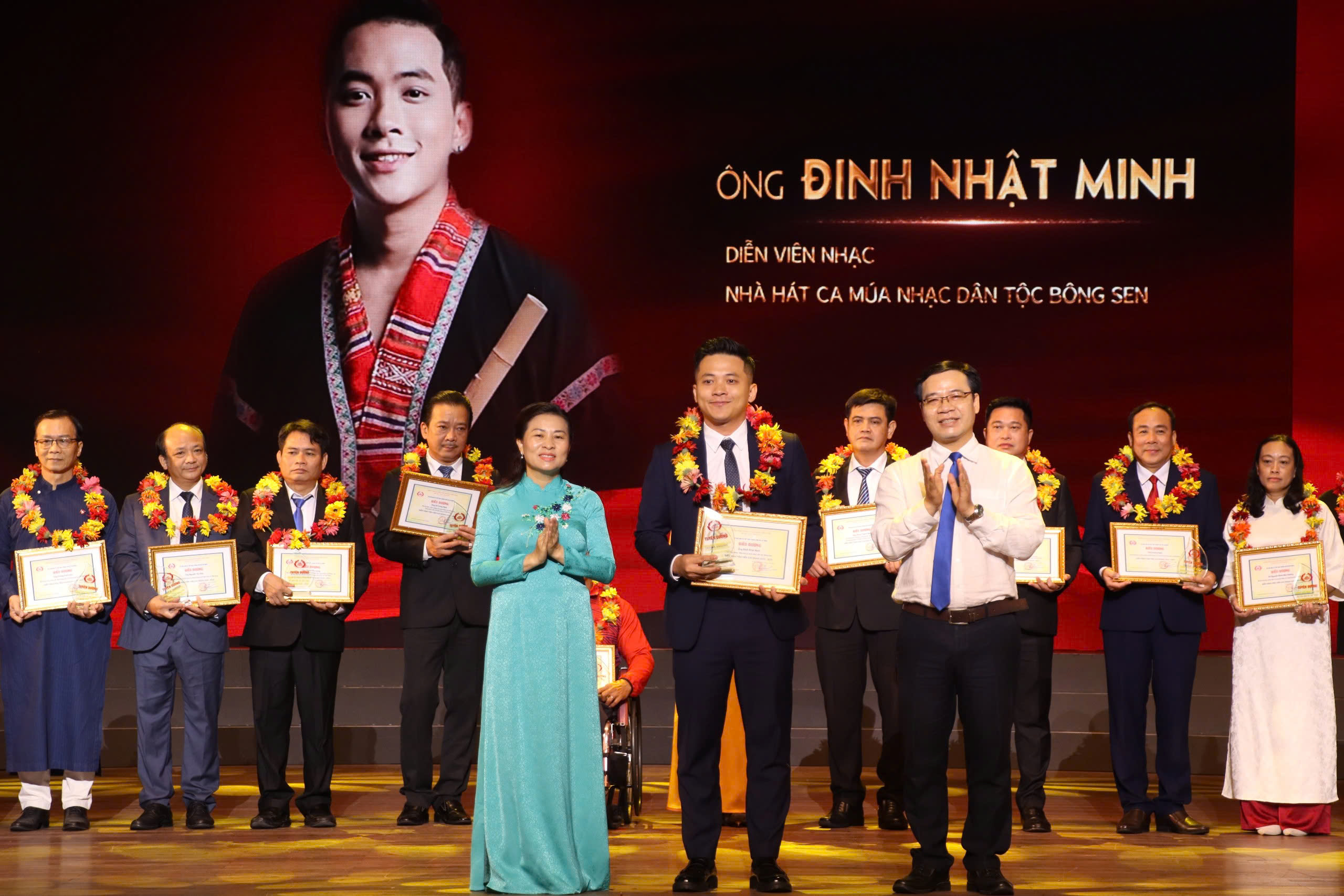 Tuy&ecirc;n dương gương điển h&igrave;nh ti&ecirc;n tiến trong ng&agrave;nh văn h&oacute;a thể thao TP HCM- Ảnh 2.