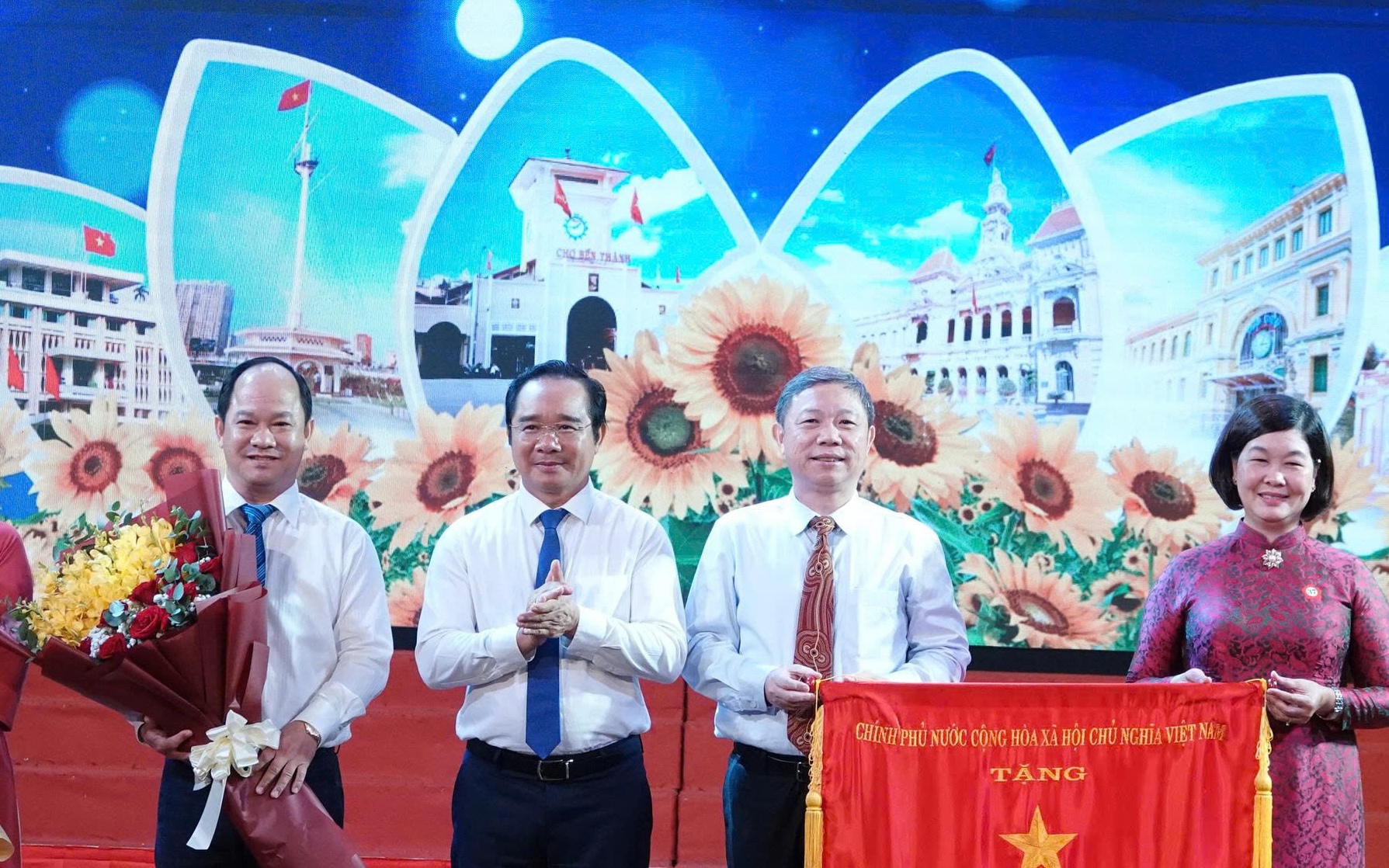 Chủ tịch Nguyễn Văn Được: Quận 1 luôn là lá cờ đầu của TP HCM