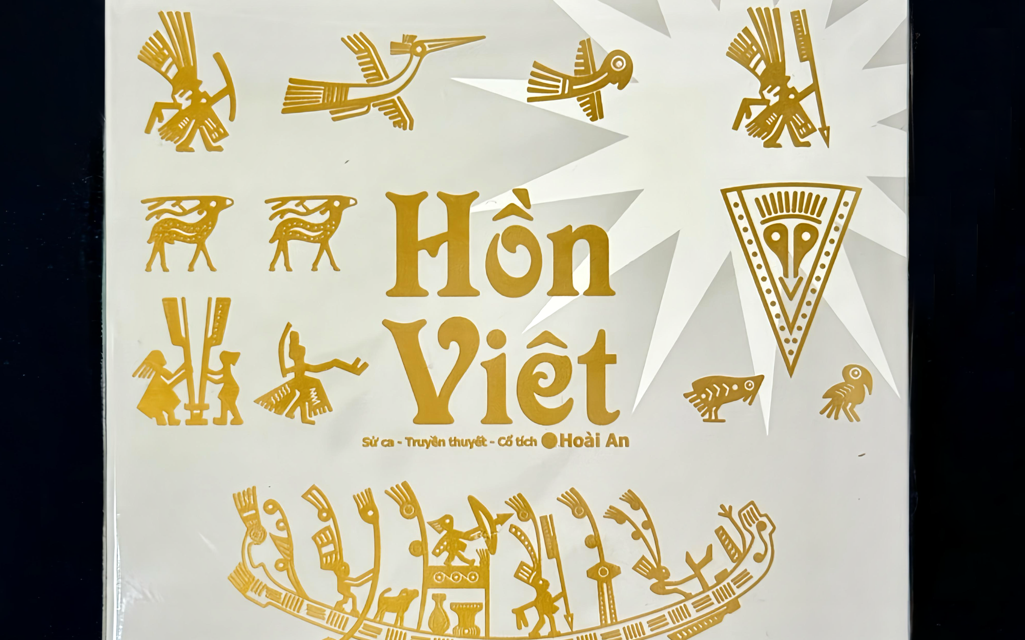 "Hồn Việt" đậm bản sắc văn hóa Việt của Hoài An