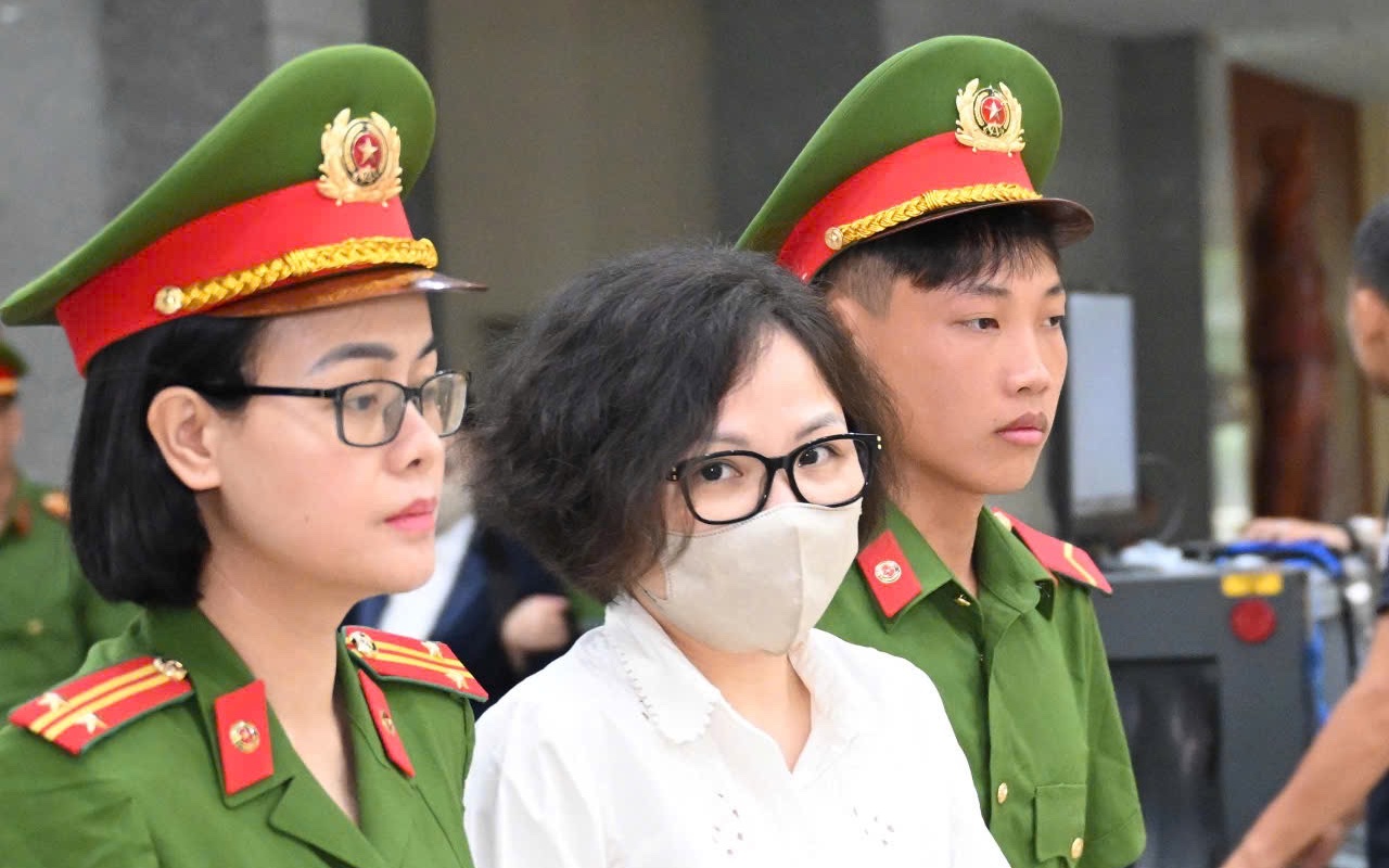 Hàng chục bị cáo tới tòa phúc thẩm, không thấy cựu Chủ tịch FLC Trịnh Văn Quyết